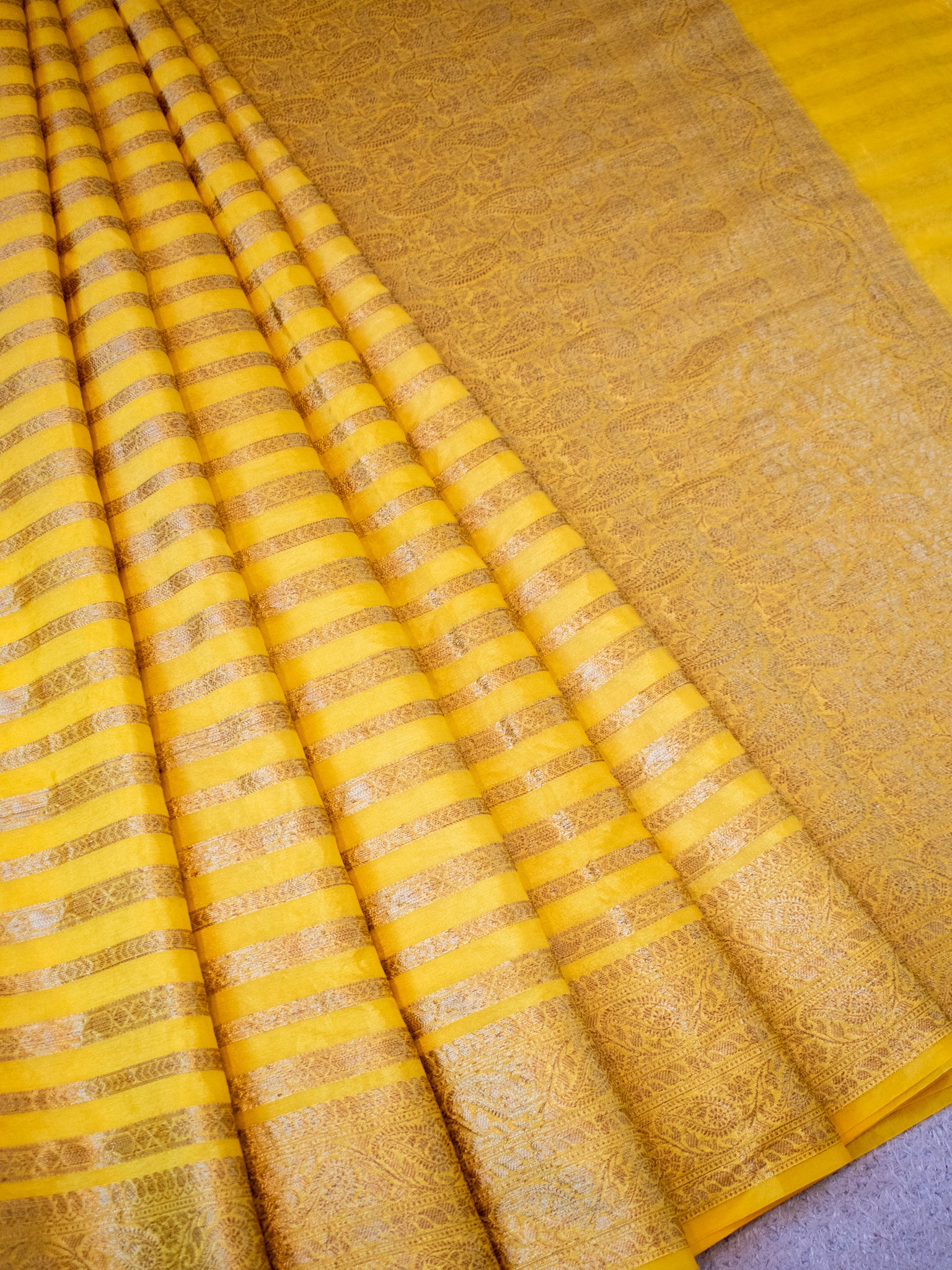 Banarasi Semi Cotton Saree Antique Weaving &  Border-Yellow
