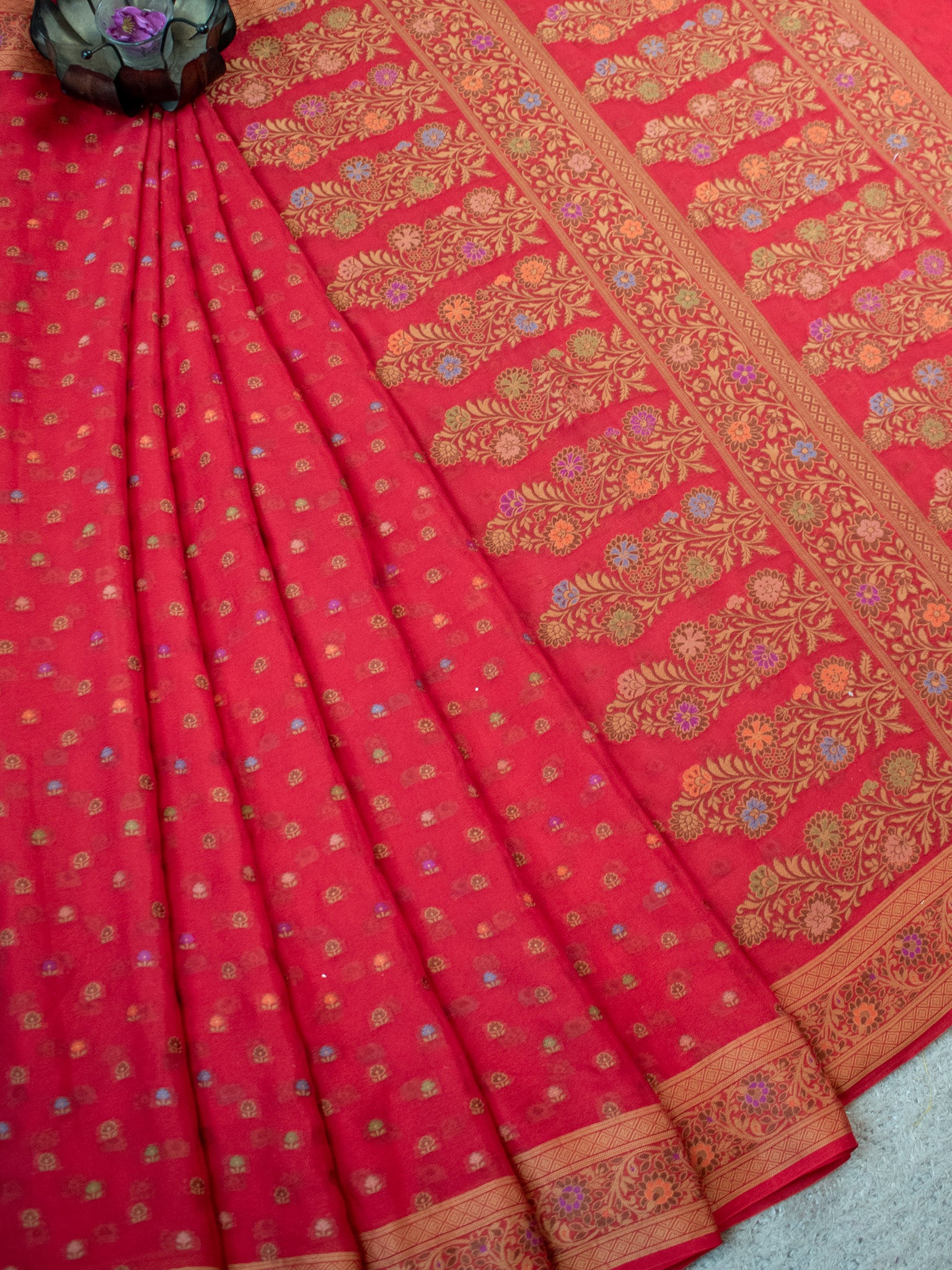 Banaras Pure Georgette Saree With Resham Weaving-Red