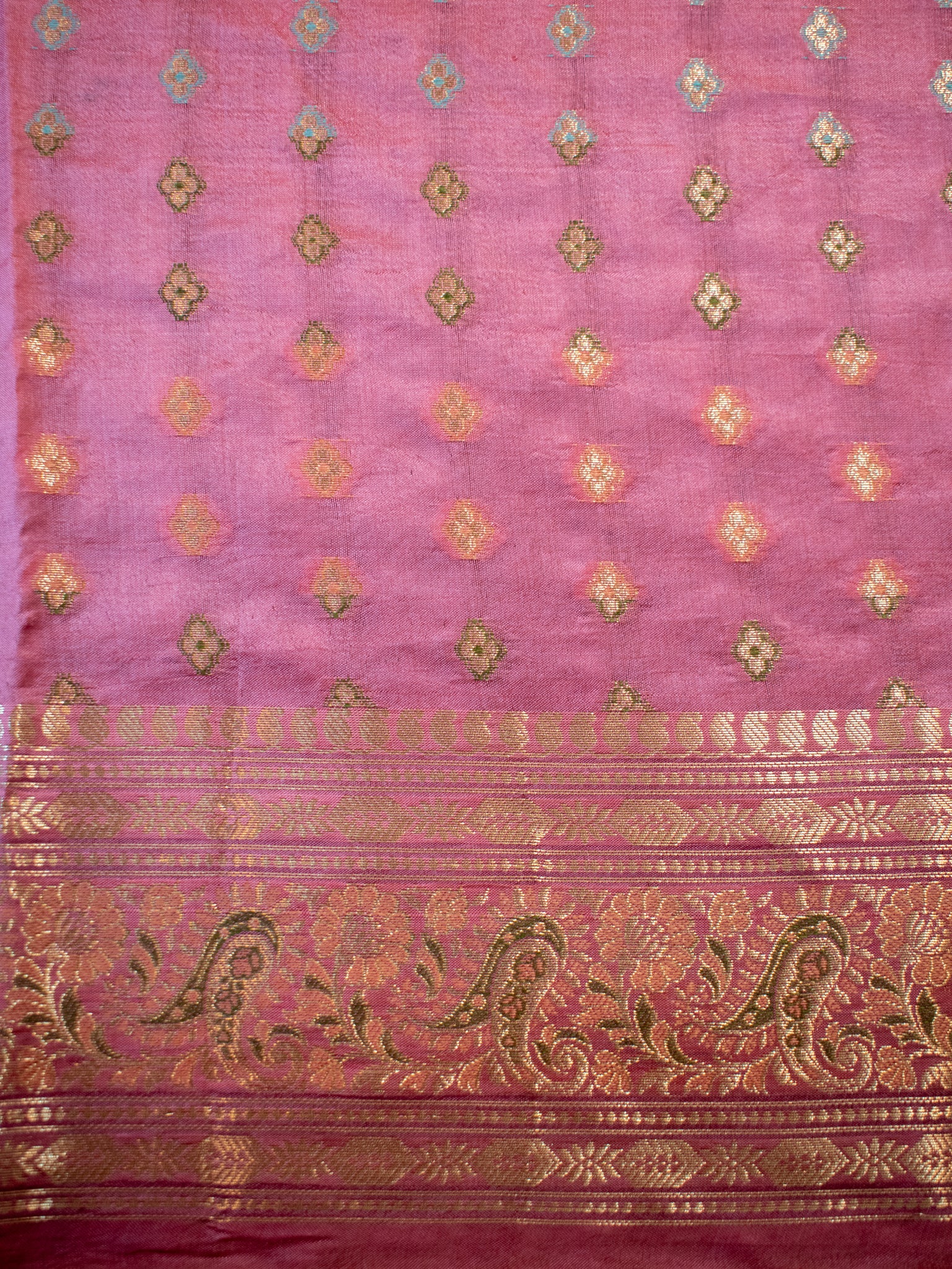 Banarasi Plain Silk Saree With Weaving- Peach