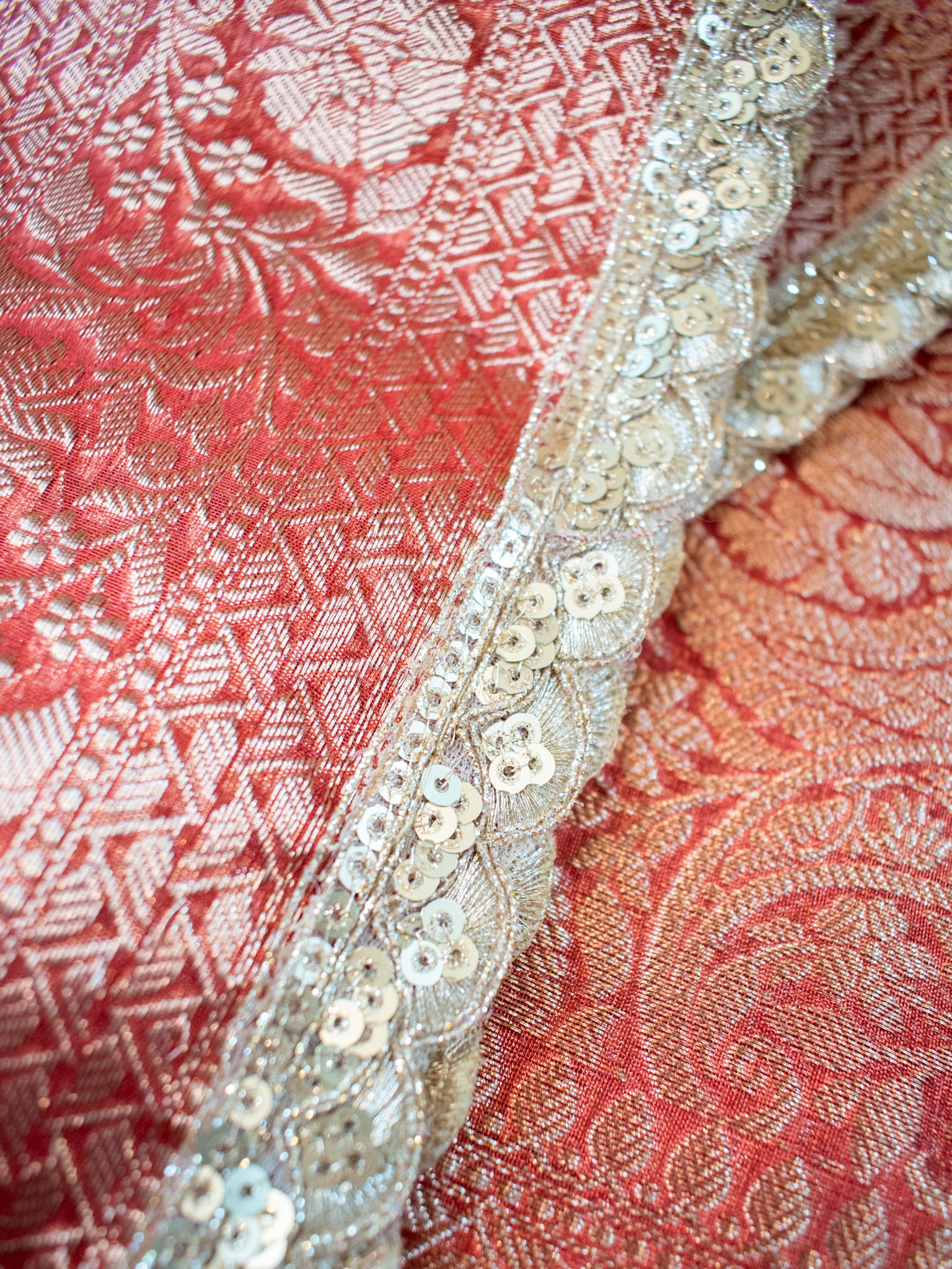 Banarasi Tissue Saree With Lace Border - Red