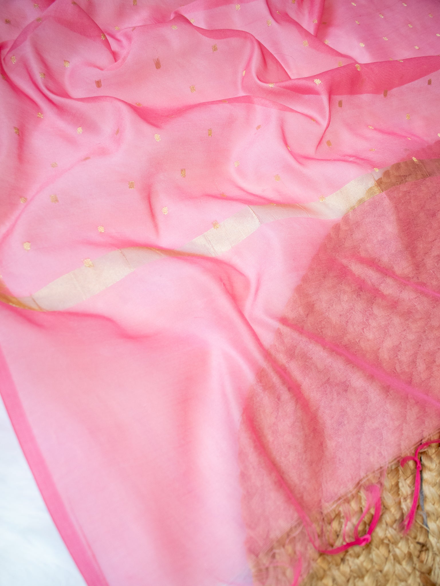 Banarasi Cotton Silk Dupatta With Buti Weaving- Pink