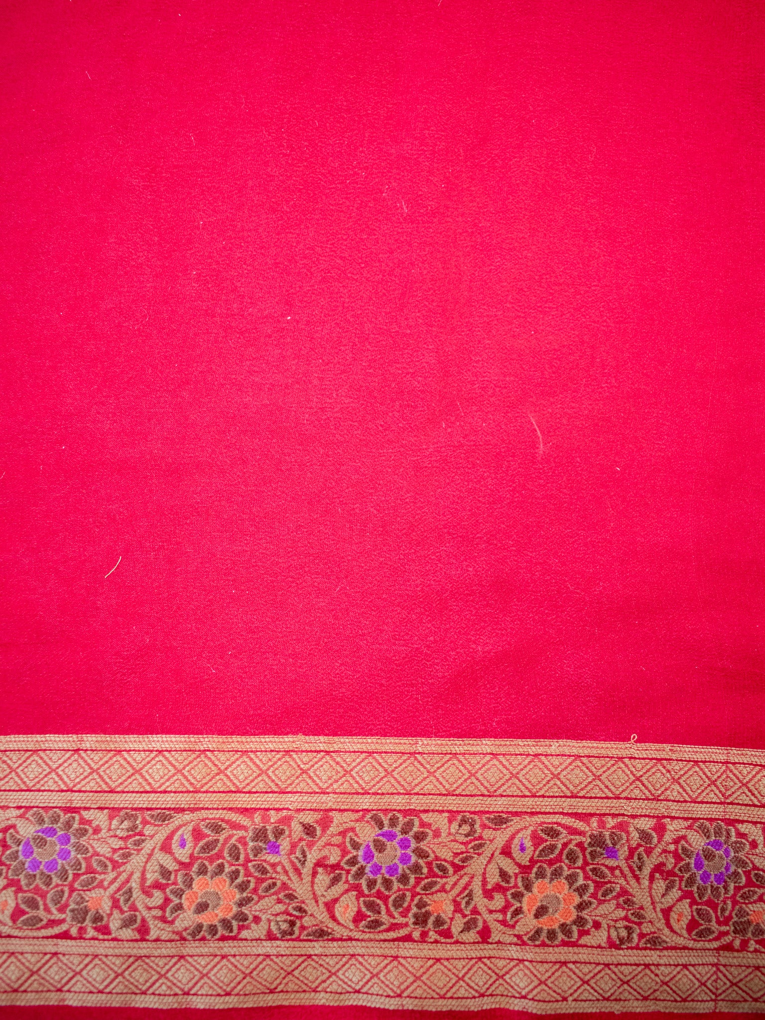 Banaras Pure Georgette Saree With Resham Weaving-Red