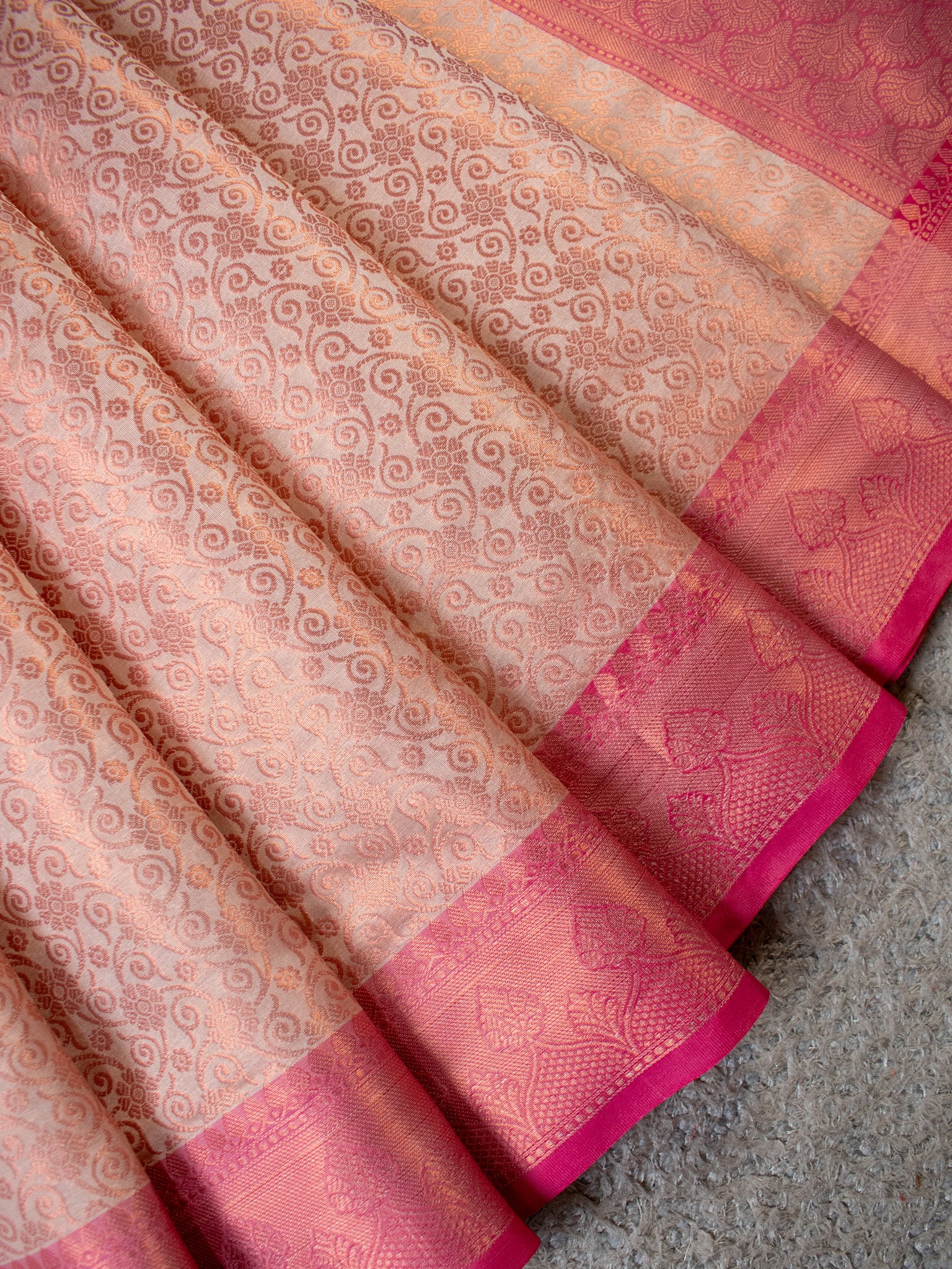 Banarasi Kora Muslin Saree With Tanchoi Weaving & Contrast Border-Beige