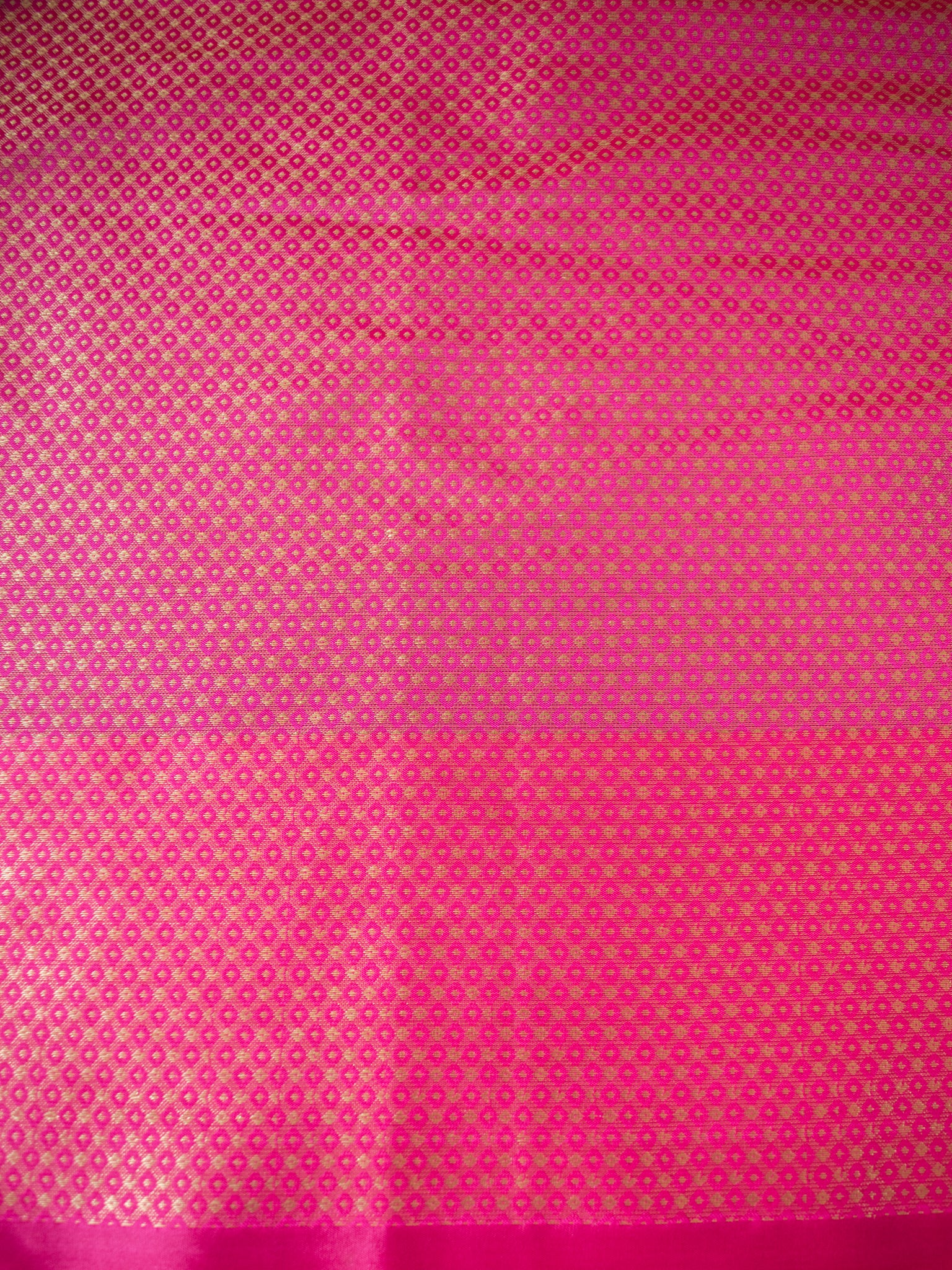 Banarasi Semi Silk Saree With Zari Buti Weaving & Border - Red