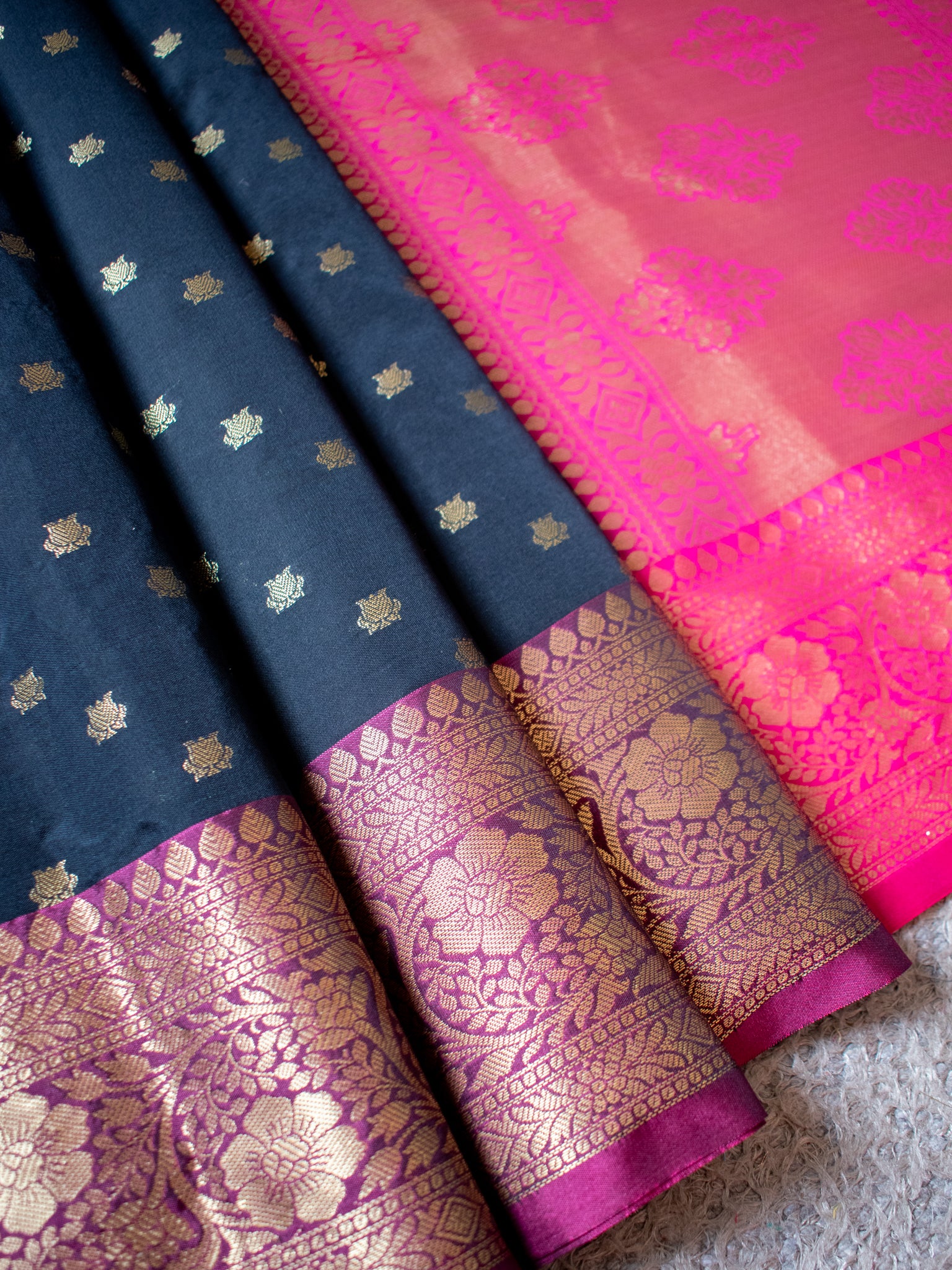 Banarasi Semi Silk Saree With Zari Buti Weaving & Border - Black