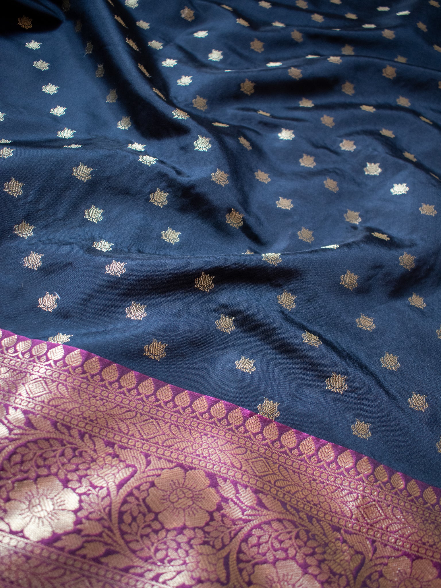 Banarasi Semi Silk Saree With Zari Buti Weaving & Border - Black