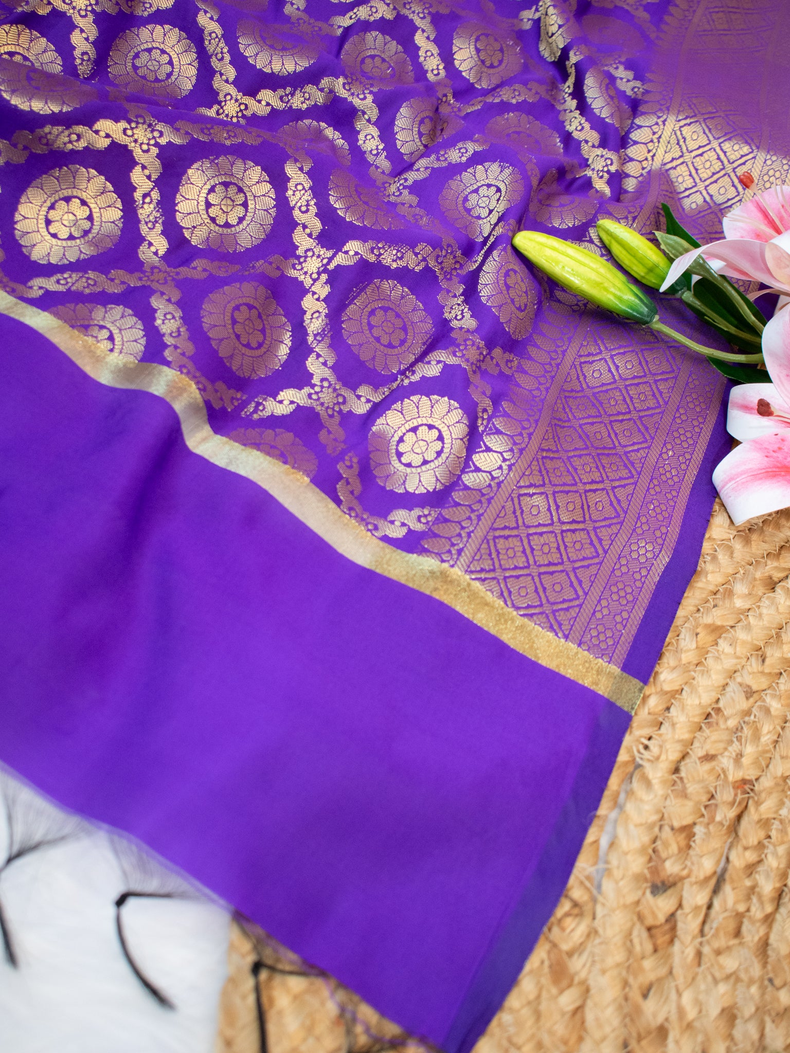 Banarasi Cotton Silk Dupatta With Zari Weaving- Voilet