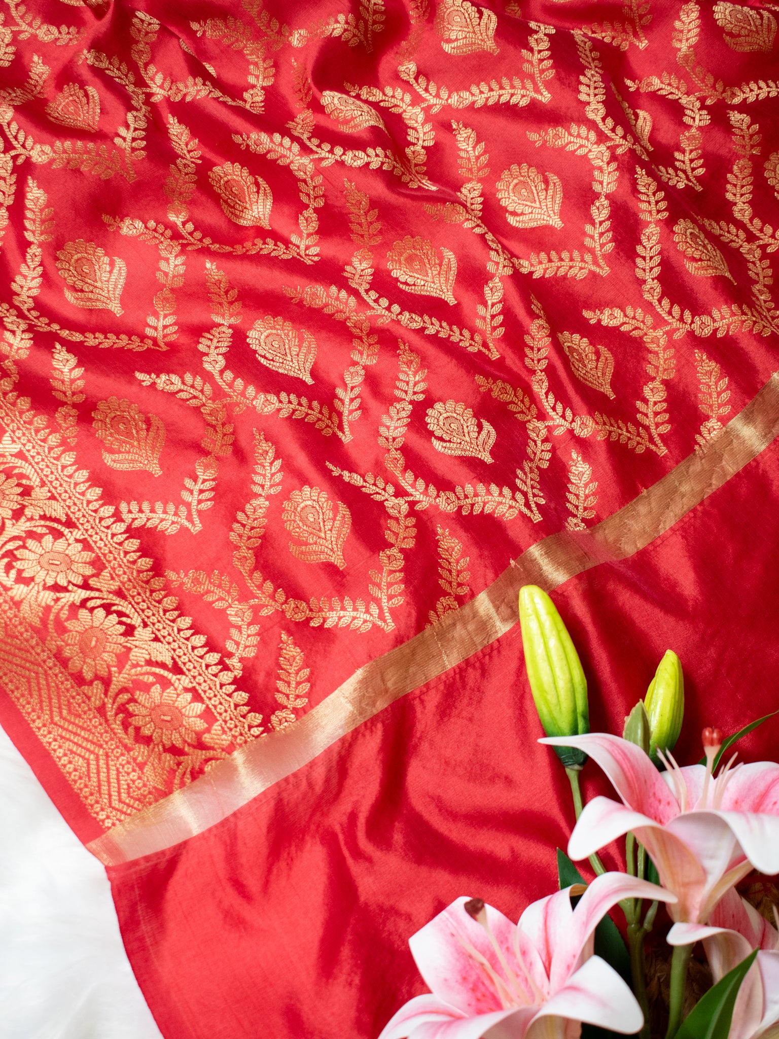 Banarasi Cotton Silk Dupatta With Zari Weaving- Red
