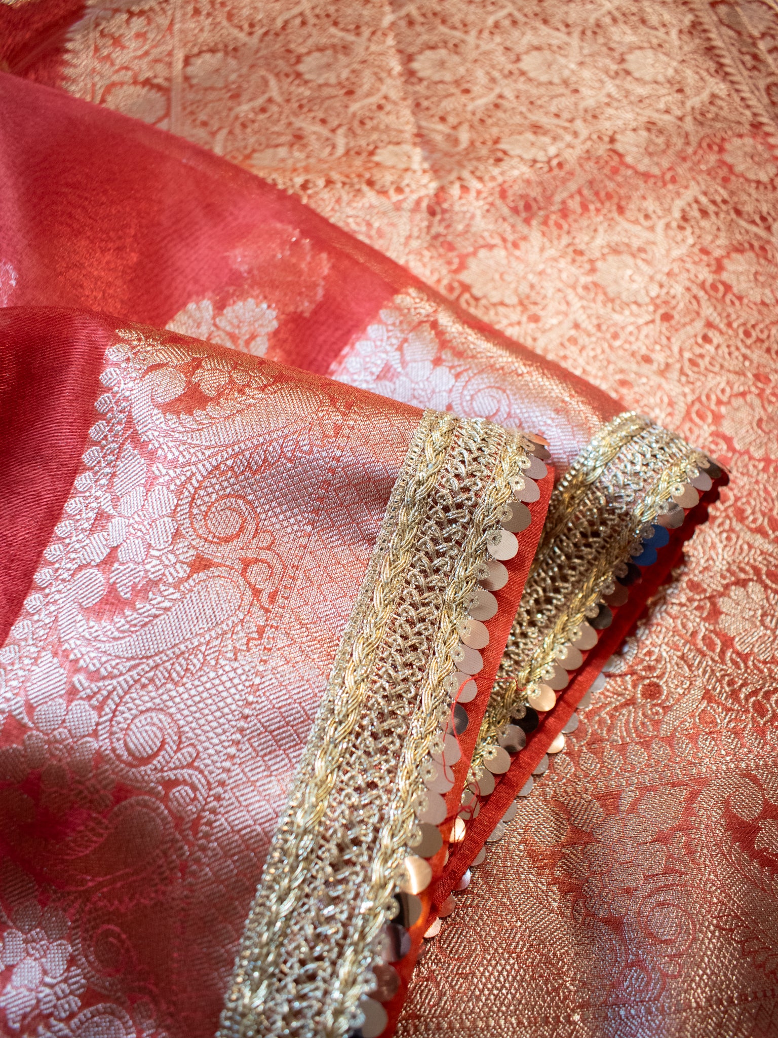 Banarasi Tissue Saree With Buti Weaving & Lace Border - Red