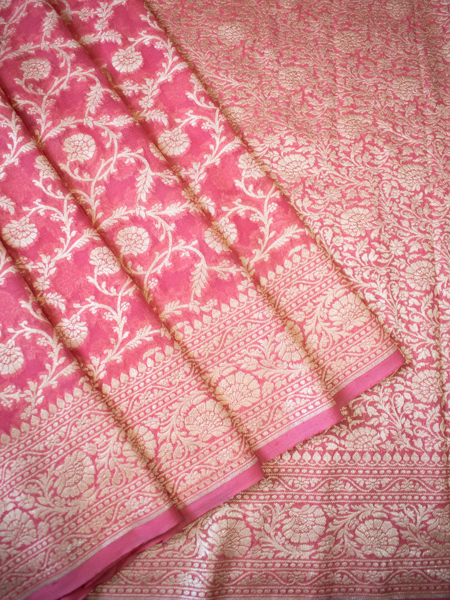 Banarasi Pure Khaddi Georgette Saree With Floral Jaal Zari Weaving- Peach