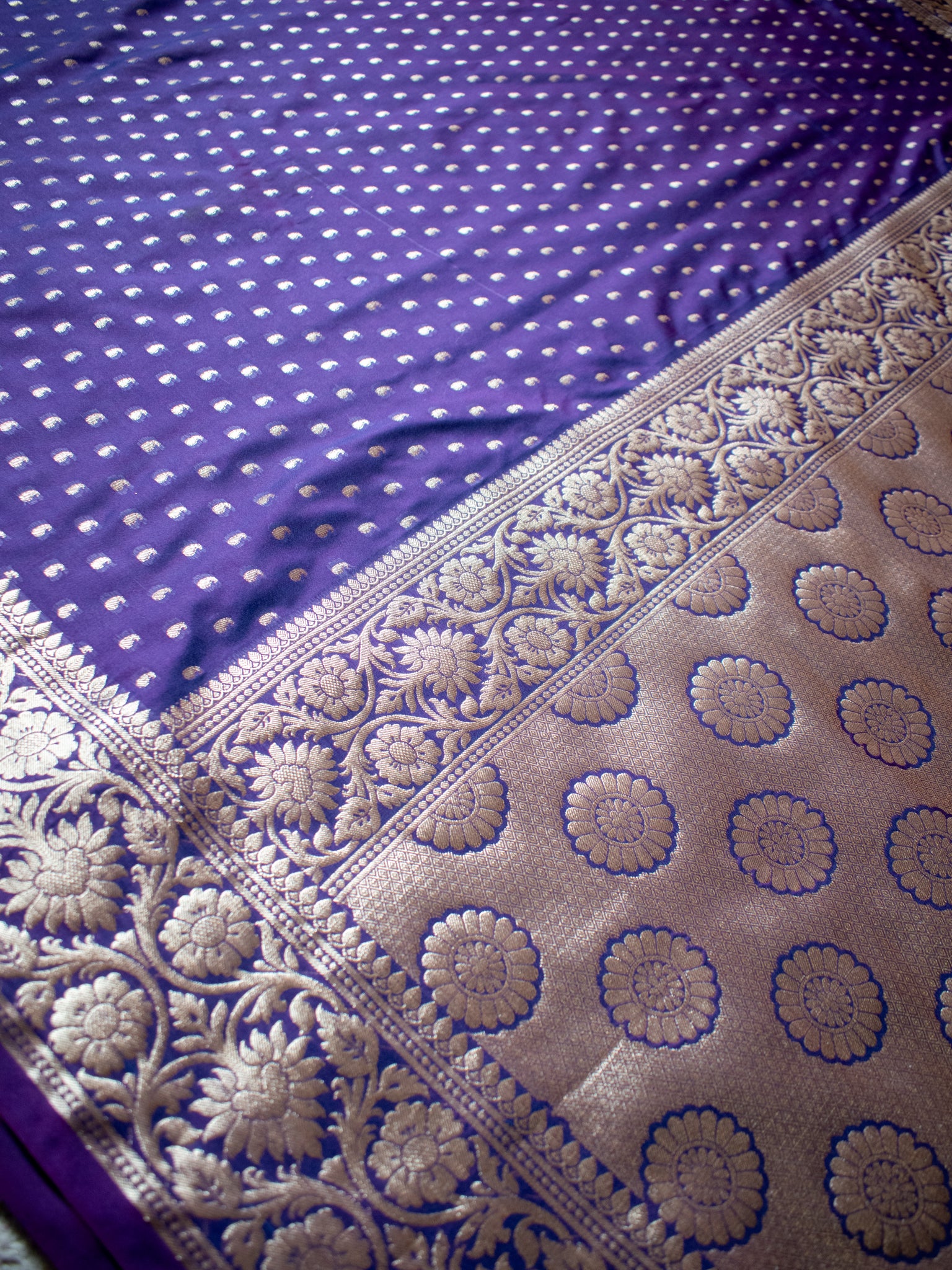 Banarasi Silk Saree With Zari Buti Weaving & Border - Purple