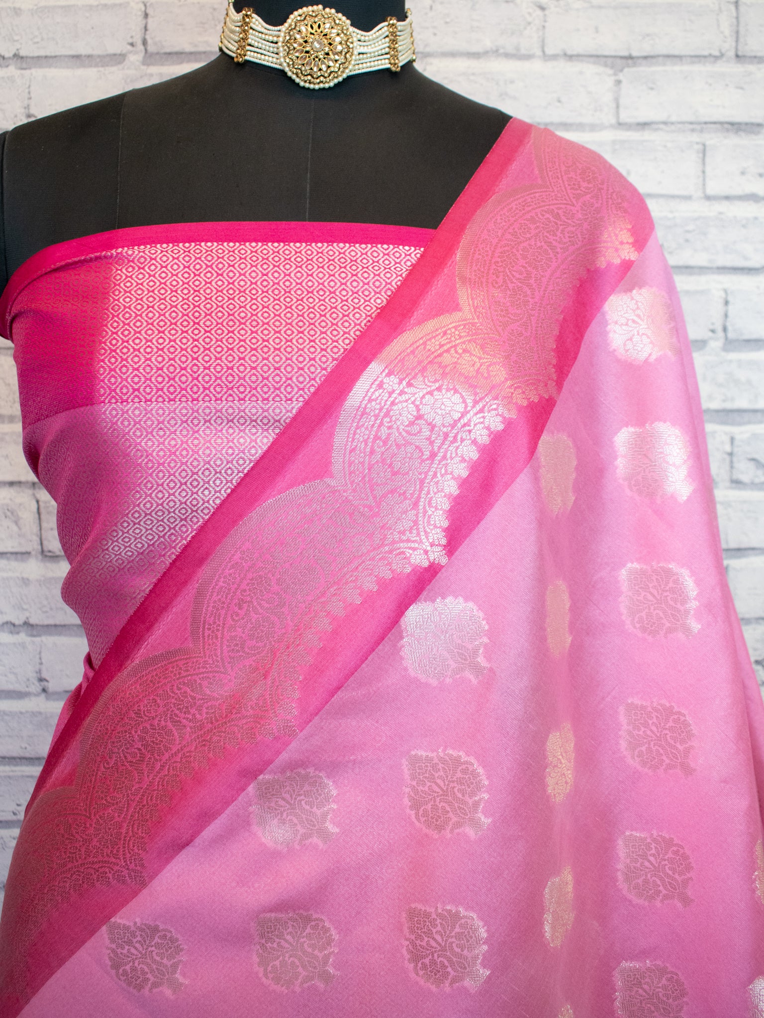 Banarasi Cotton Silk Saree With Buta & Contrast Border- Pink