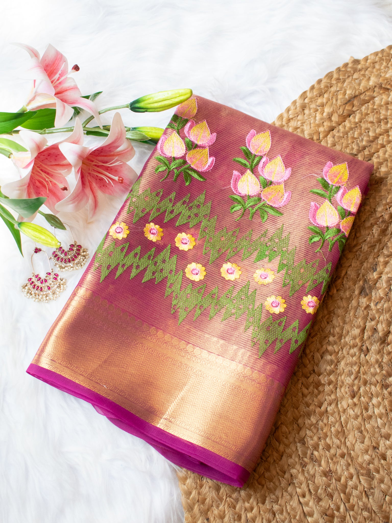 Banarasi Tissue Saree With Embroidery & Border - Pink