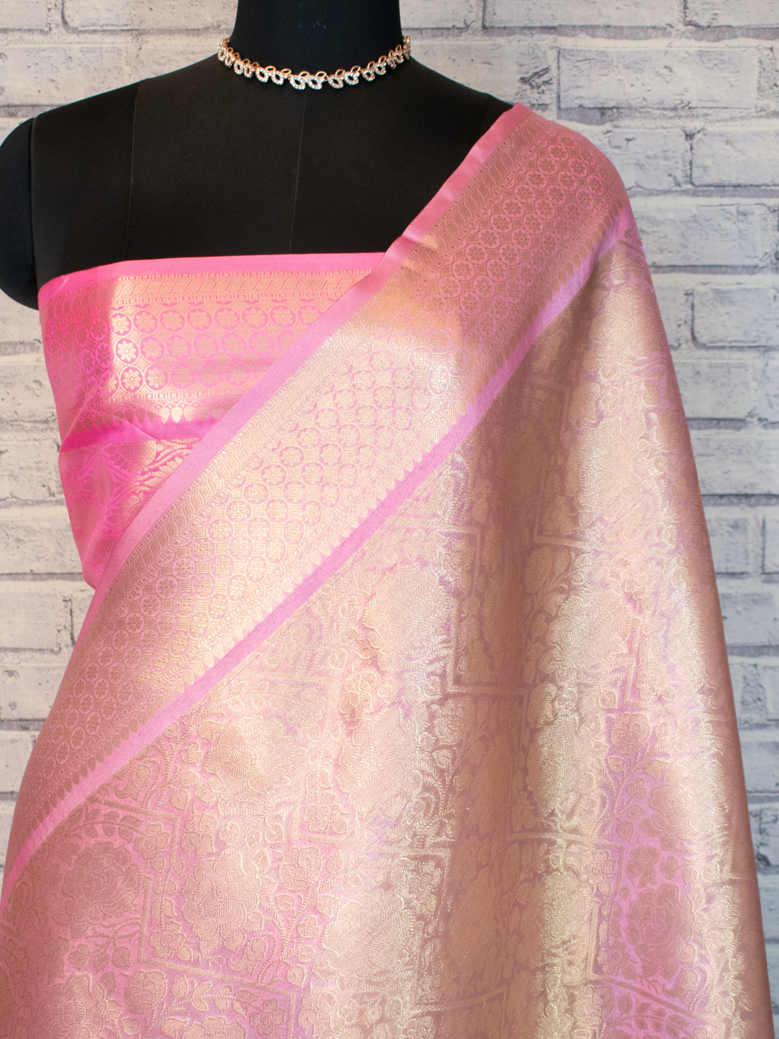 Banarasi Kora Muslin Saree With Zari Weaving & Border- Baby Pink