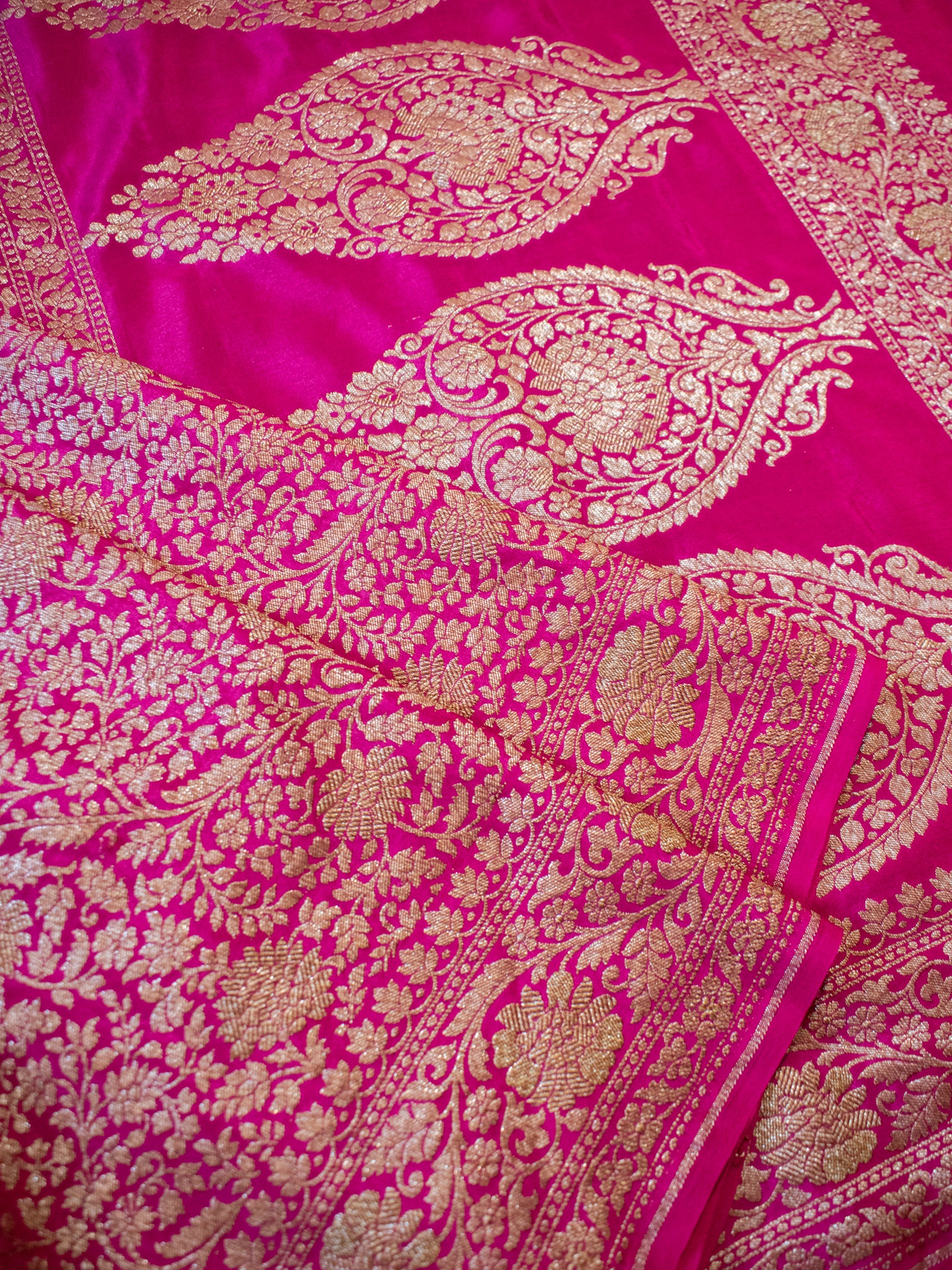 Banarasi Pure Khaddi Georgette Saree With Antique Zari Weaving- Pink