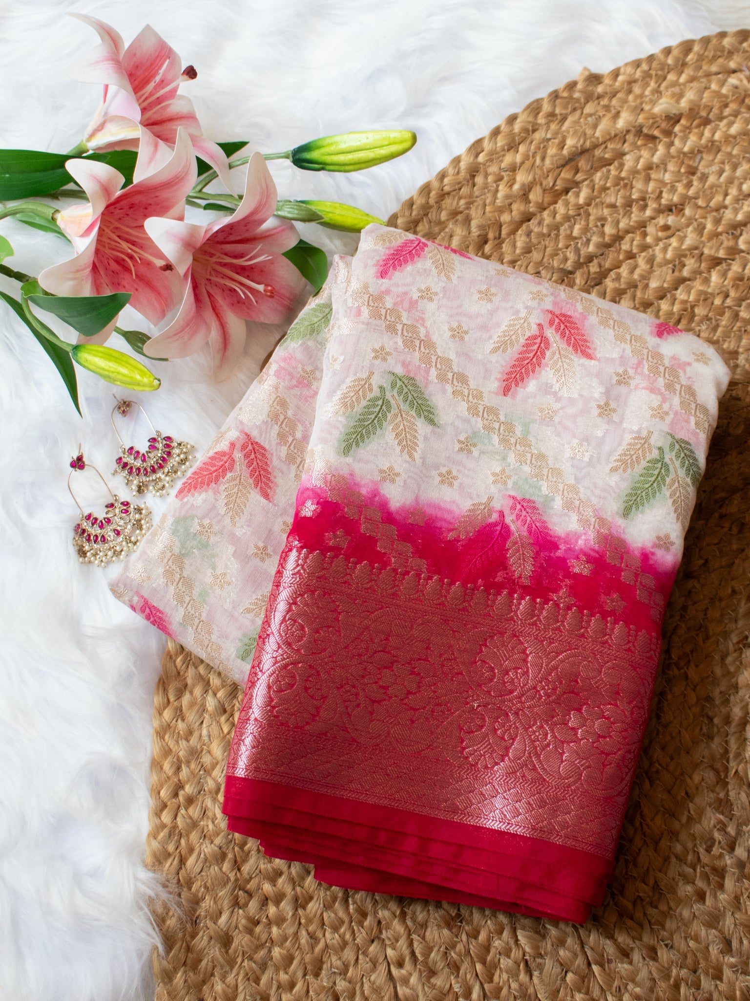 Banarasi Cotton Silk  Saree With Weaving Border - Red & White