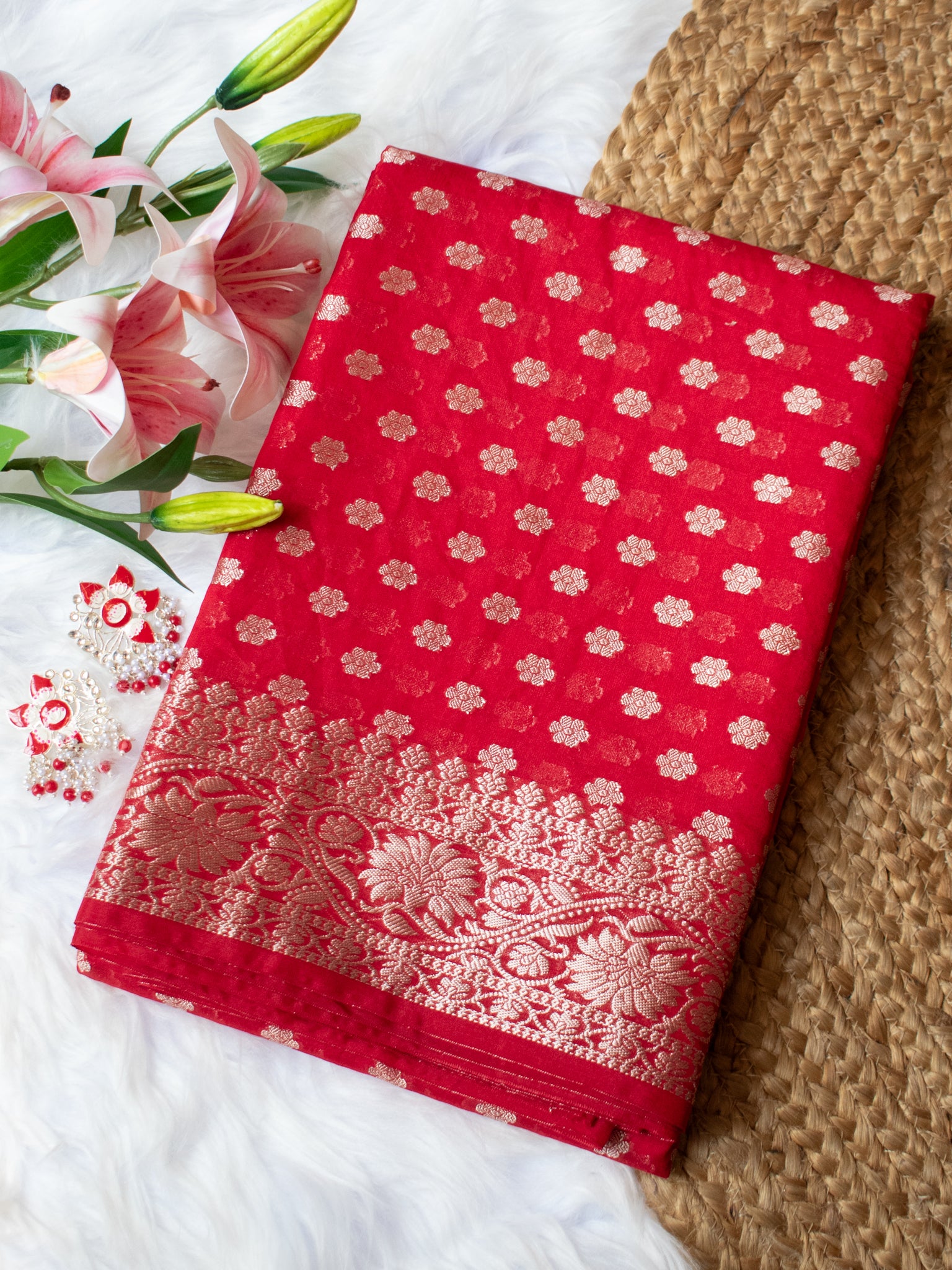 Banarasi Semi Georgette Saree With Zari Work and Border -Red
