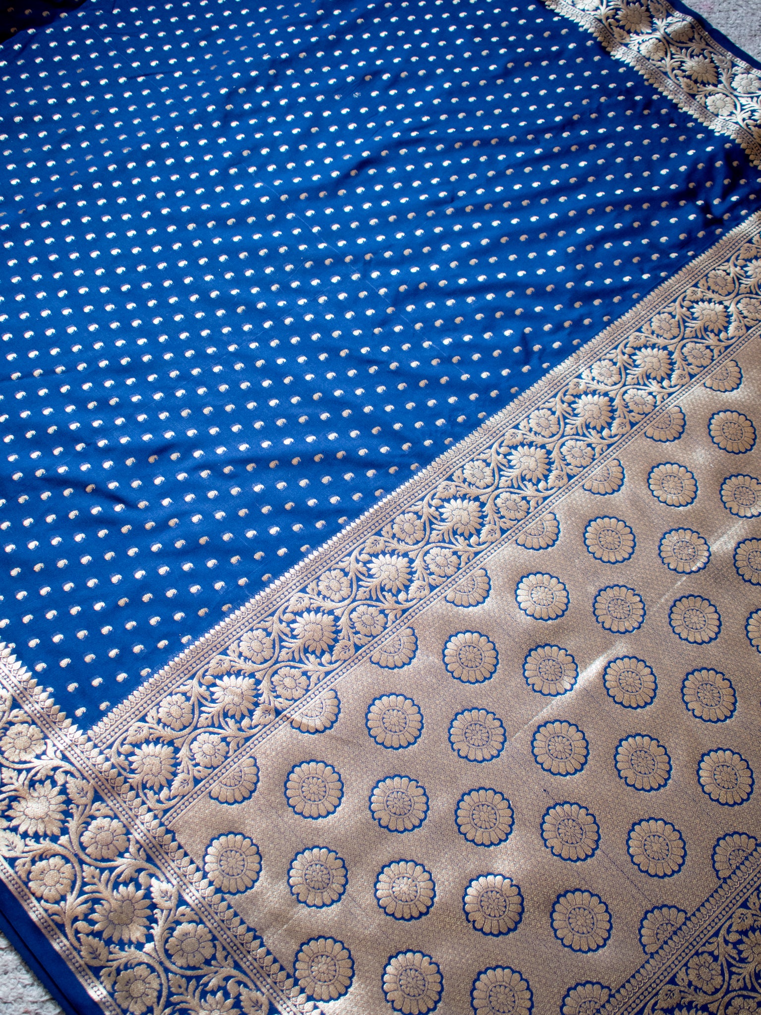 Banarasi Silk Saree With Zari Buti Weaving & Border - Navy Blue