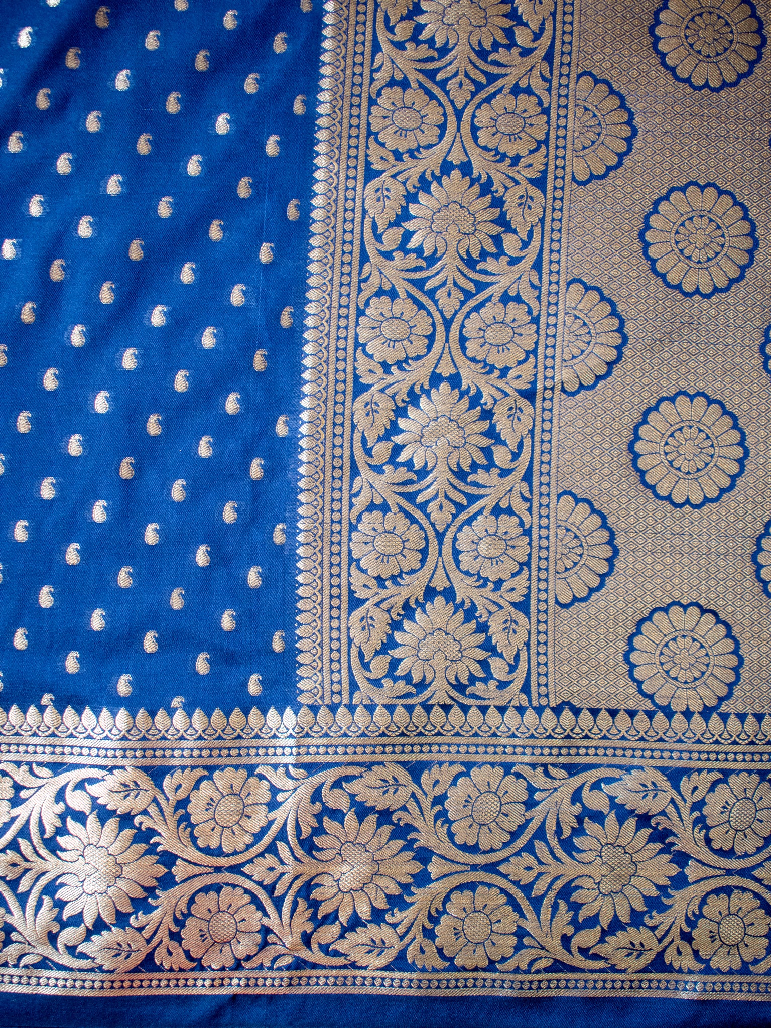 Banarasi Silk Saree With Zari Buti Weaving & Border - Navy Blue