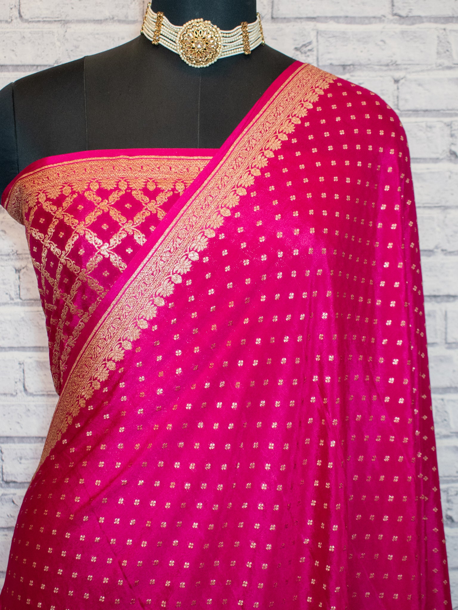 Banarasi Pure Khaddi Georgette Saree With Antique Zari Buti  Weaving- Pink