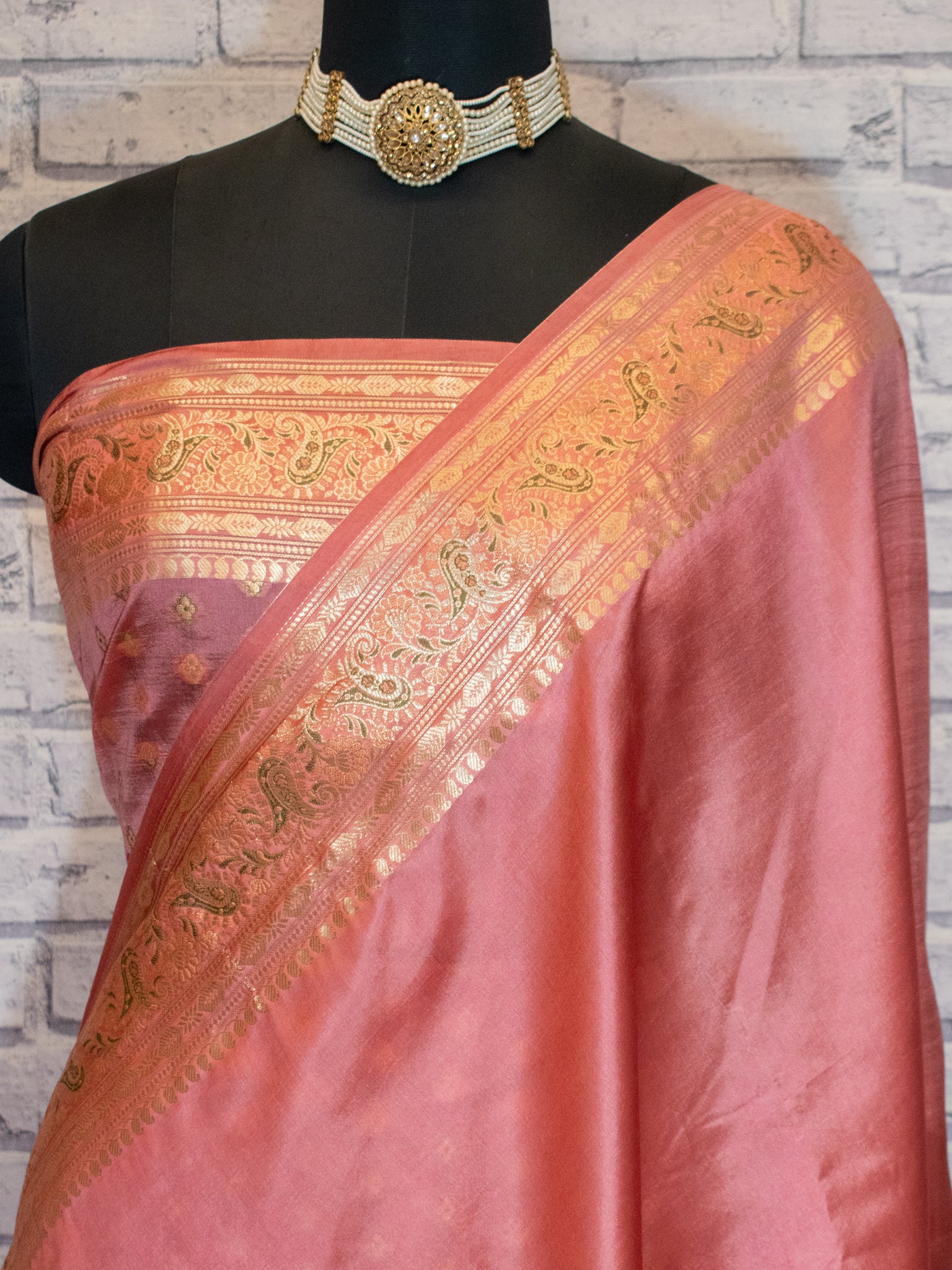 Banarasi Plain Silk Saree With Weaving- Peach