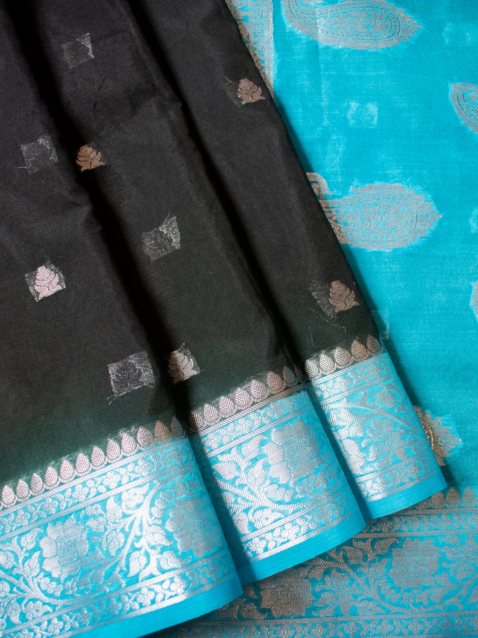 Banarasi Semi Georgette Saree With Zari Work and Border - Black