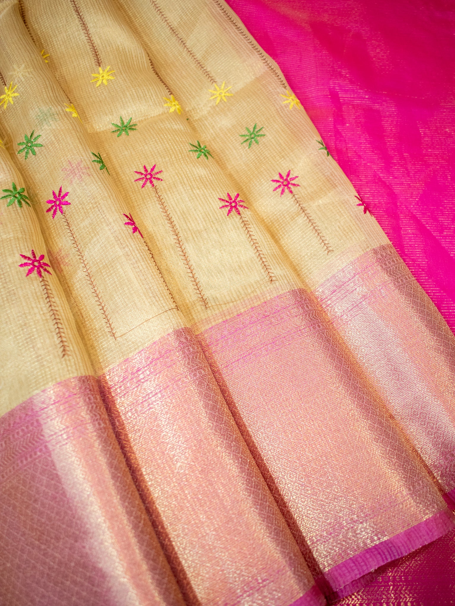 Banarasi Kota Check Saree With Embroidery & Border - Gold