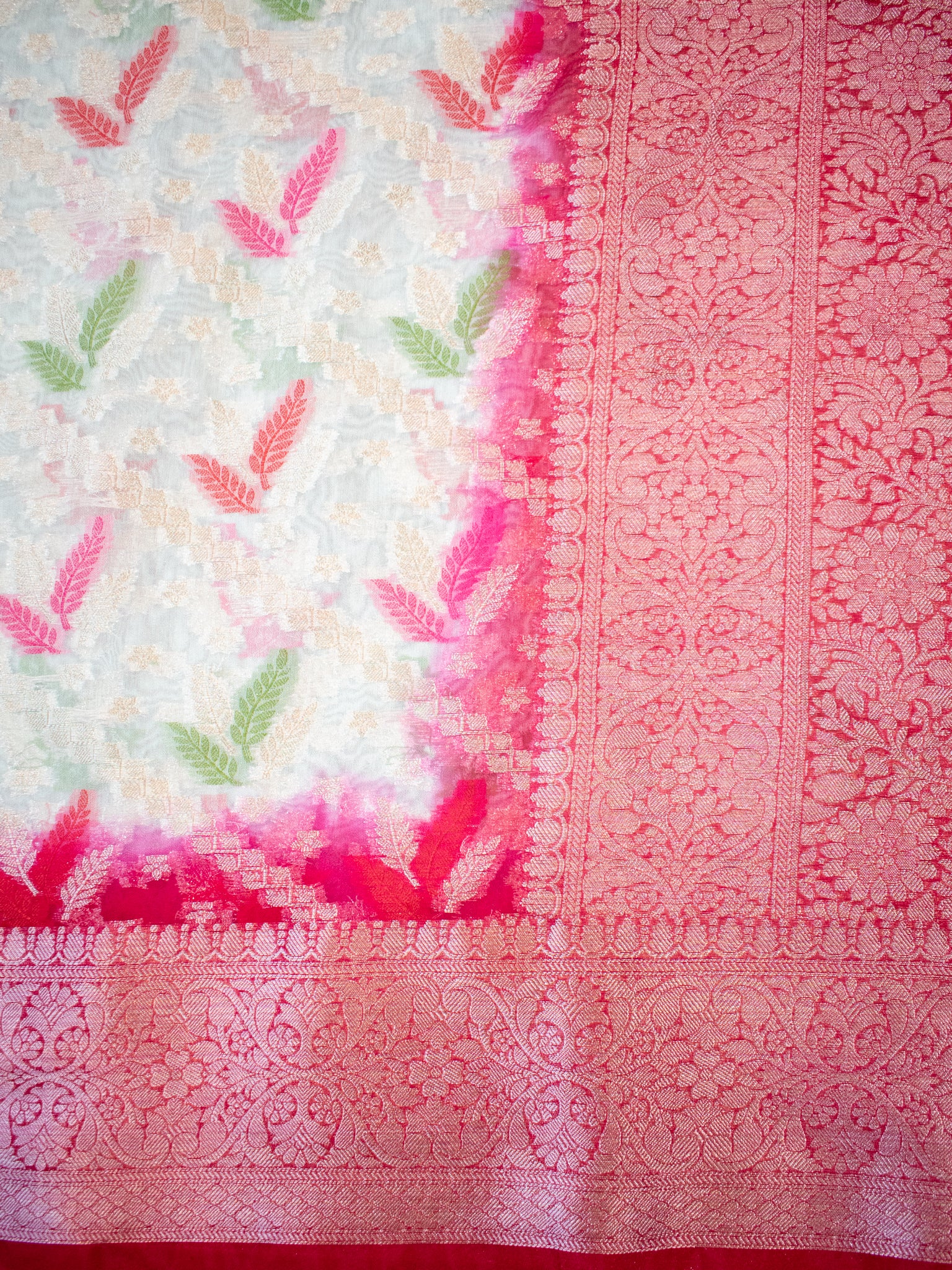 Banarasi Cotton Silk  Saree With Weaving Border - Red & White