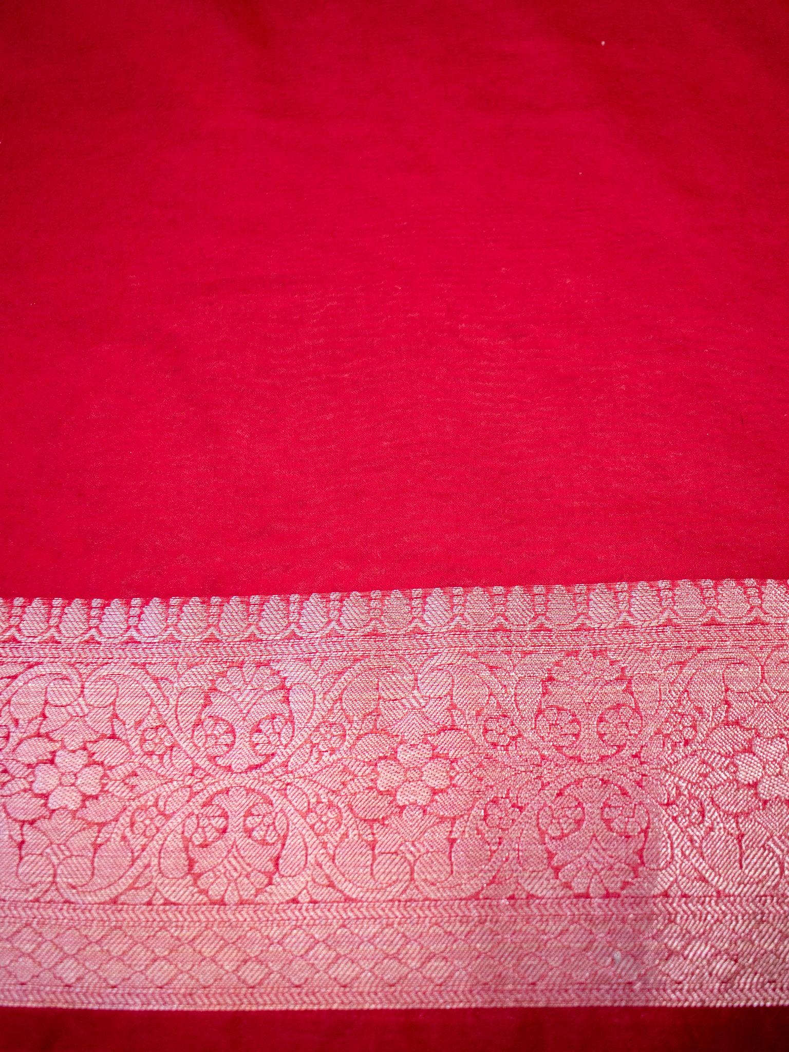 Banarasi Cotton Silk  Saree With Weaving Border - Red & White