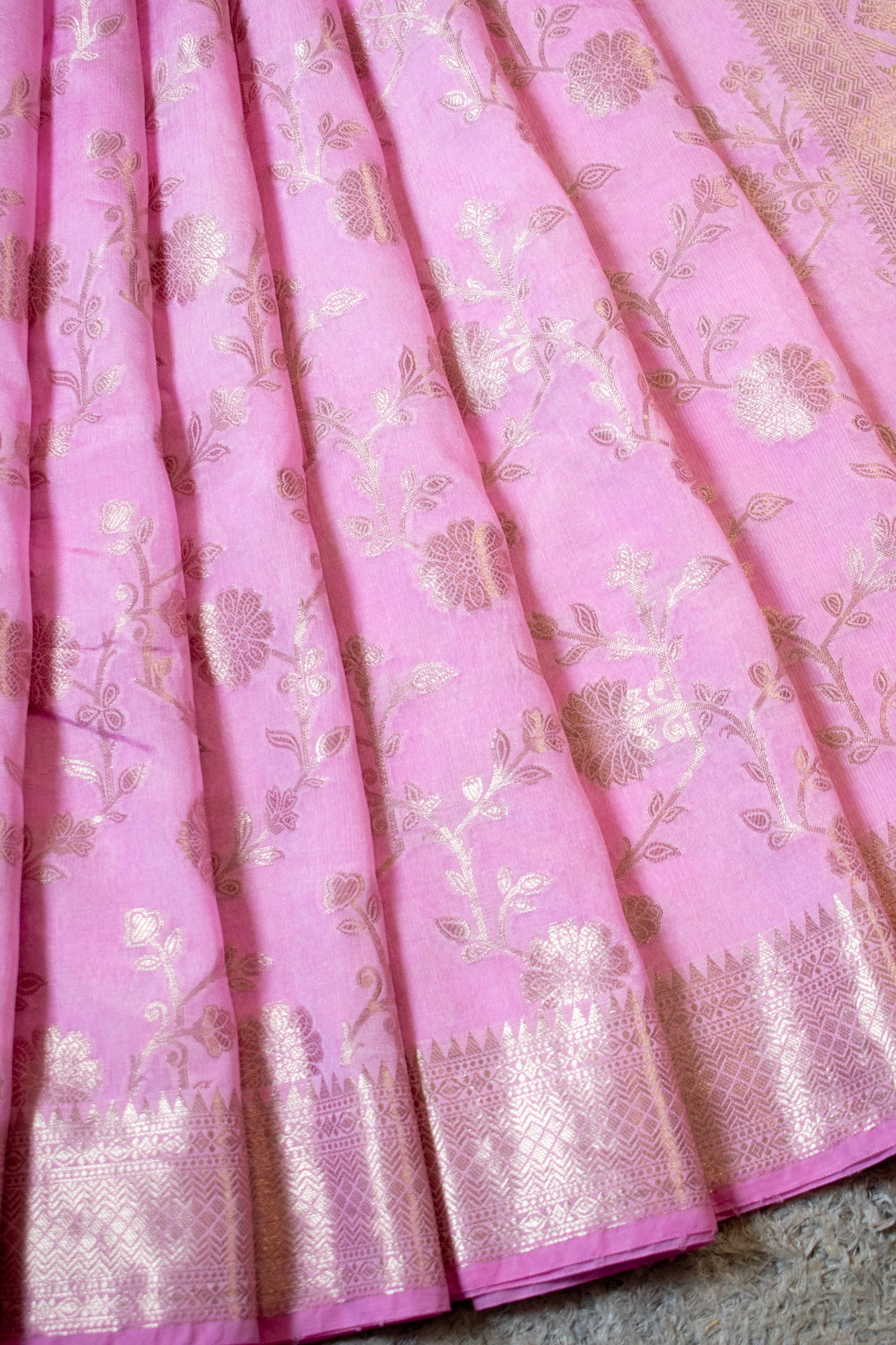 Banarasi Cotton Silk Saree With Floral Weaving & Border- Pink