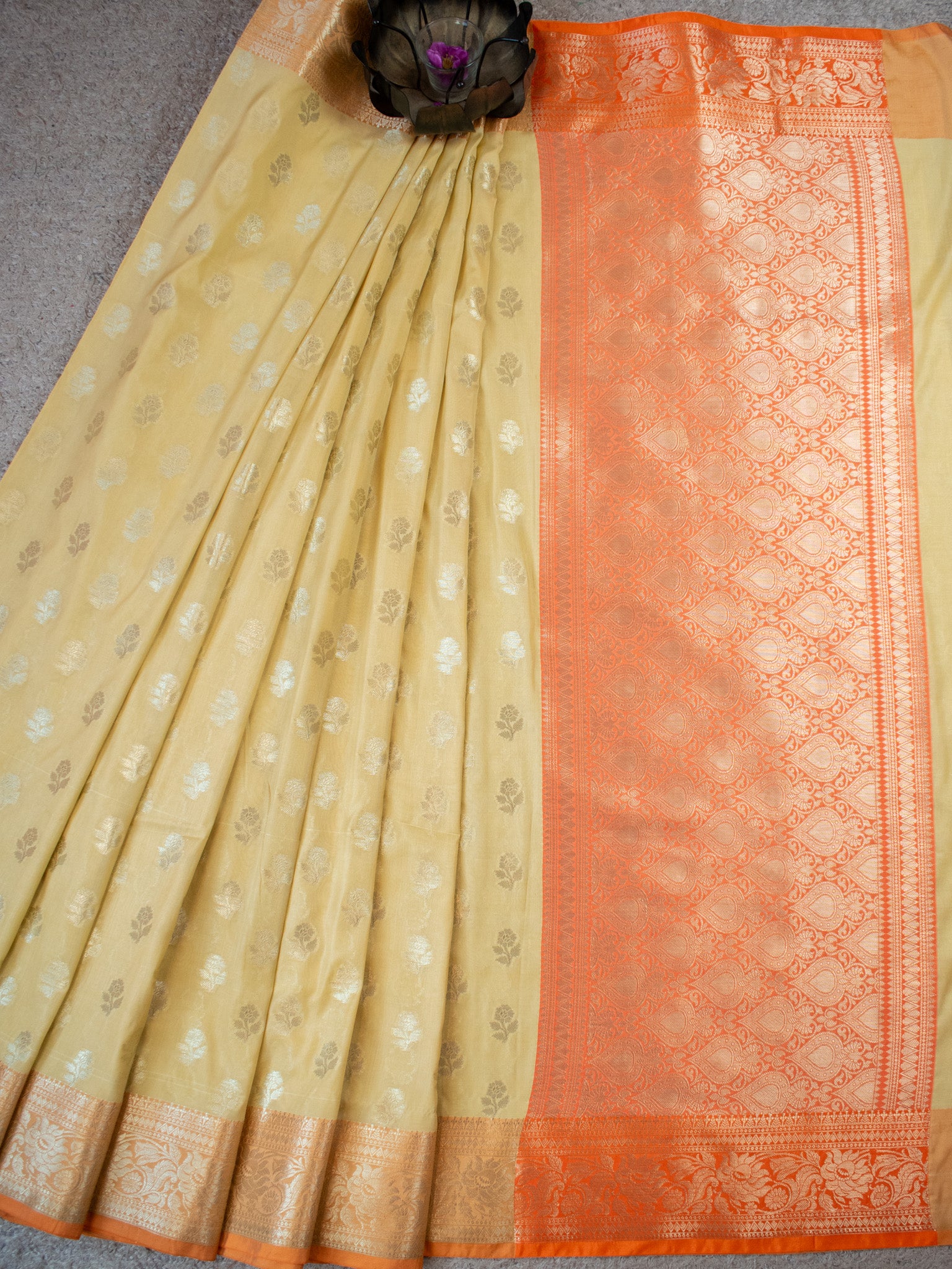 Banarasi  Cotton Silk Saree Silver Zari Weaving With Contrast Border- Beige