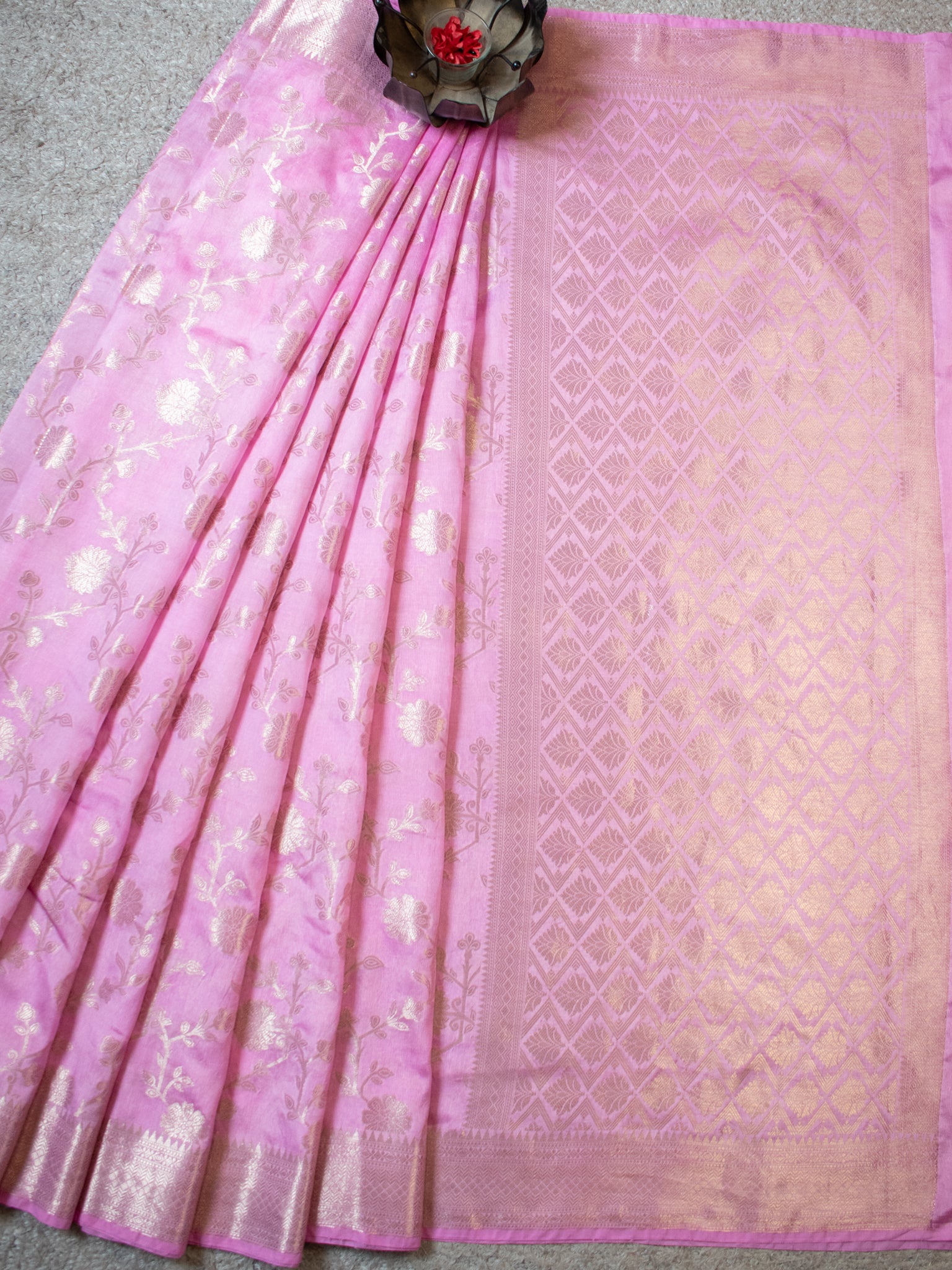 Banarasi Cotton Silk Saree With Floral Weaving & Border- Pink