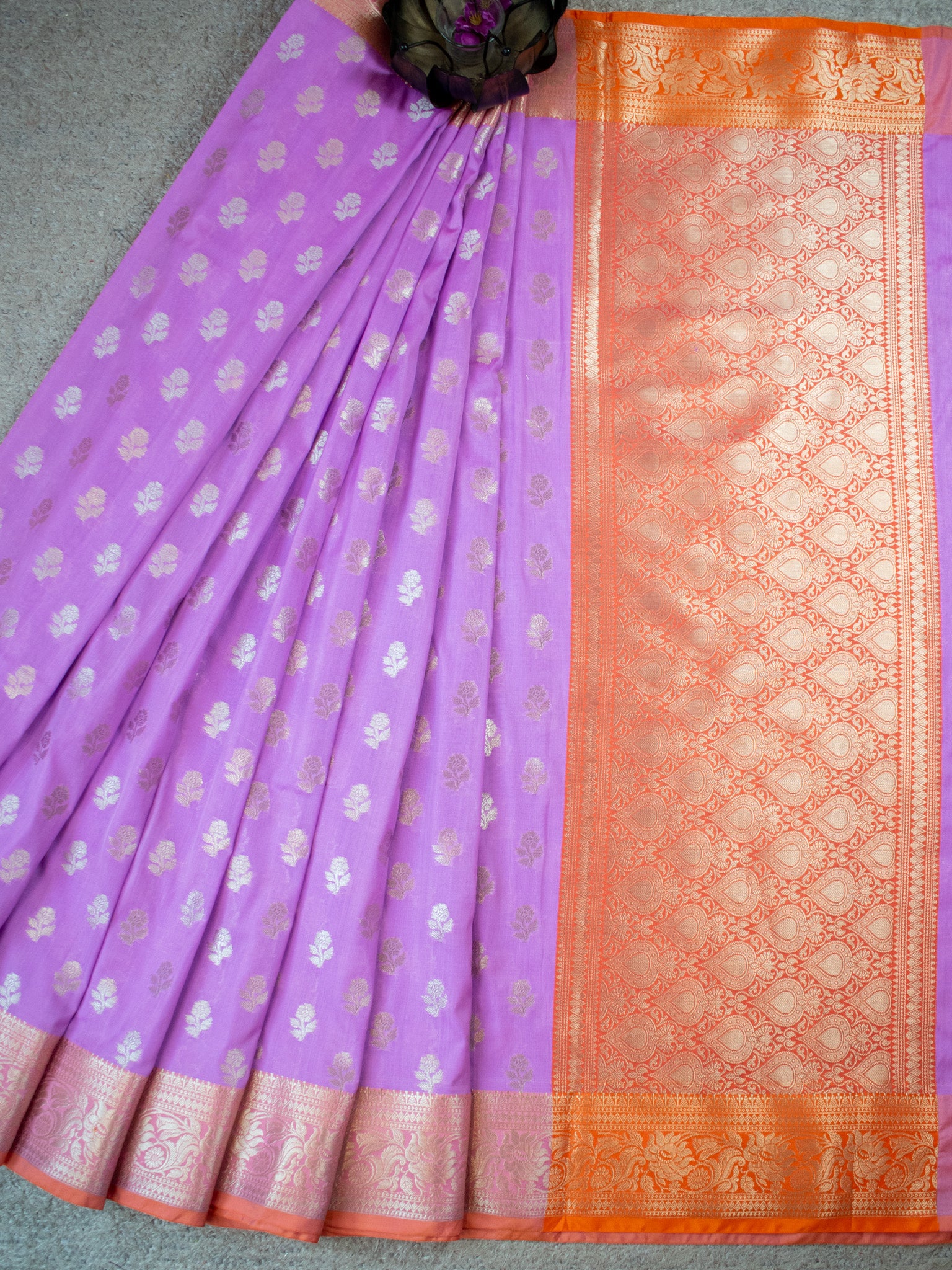 Banarasi  Cotton Silk Saree Silver Zari Weaving With Contrast Border-Lavender