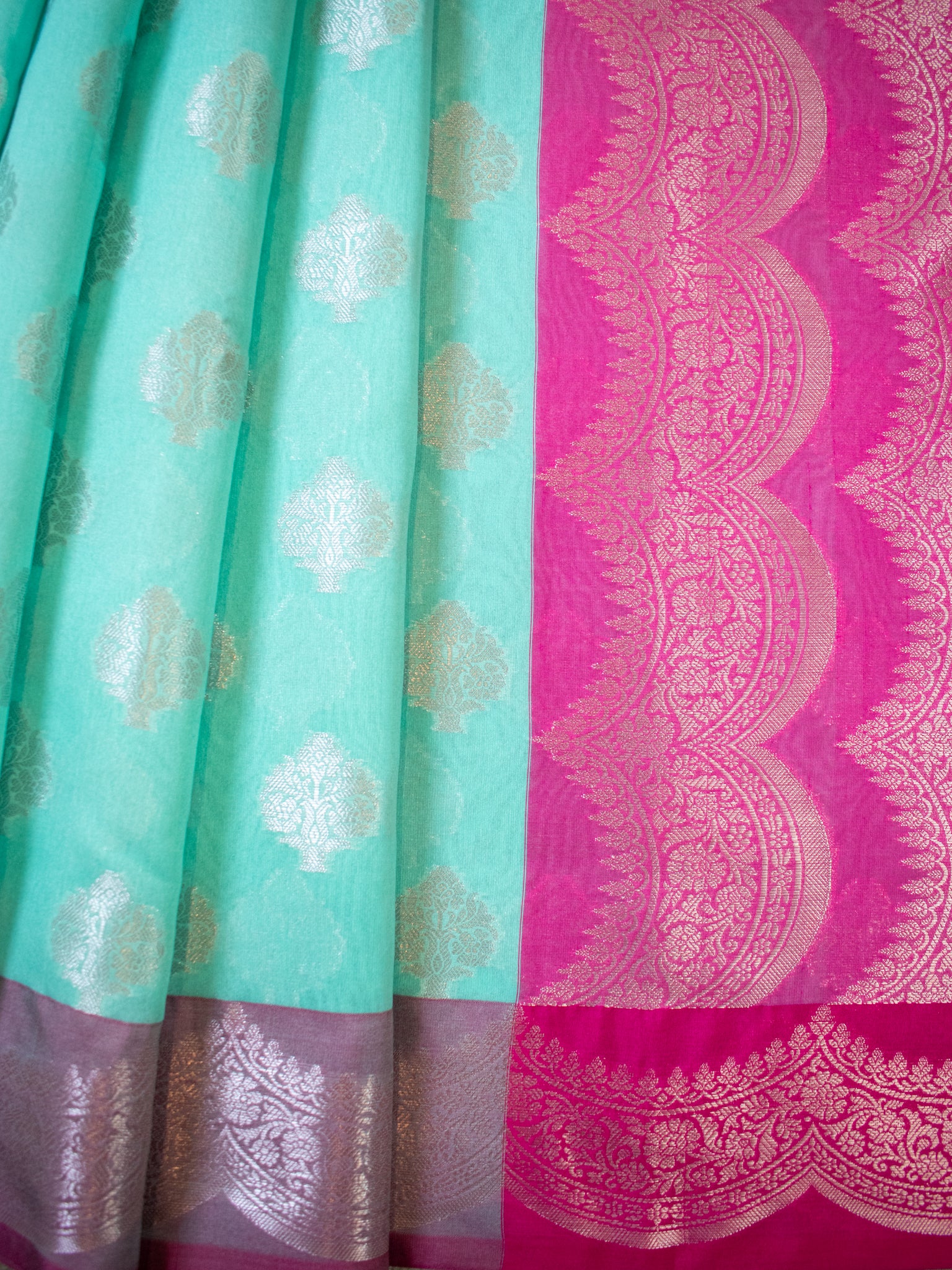 Banarasi Cotton Silk Saree With Buta & Contrast Border- Blue