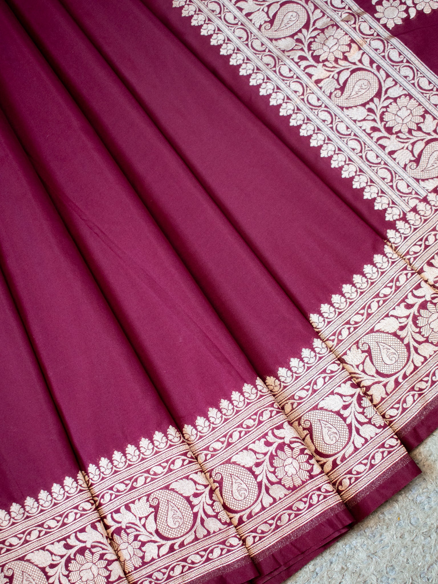 Banarasi Plain Semi Silk Saree With Zari Border - Wine