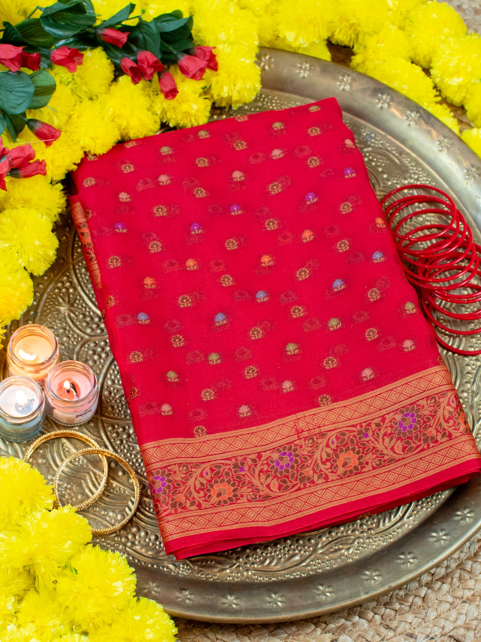 Banaras Pure Georgette Saree With Resham Weaving-Red