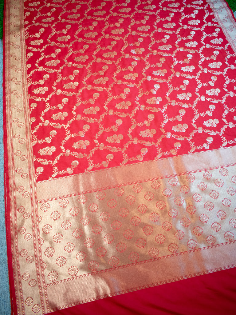 Banarasi Art Katan Silk Saree With Jaal Weaving-Red
