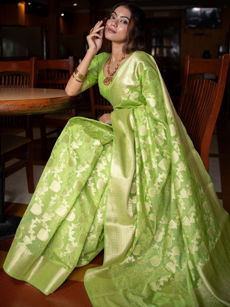 Banarasi Cotton Silk Saree with Jaal Zari Weaving-Green