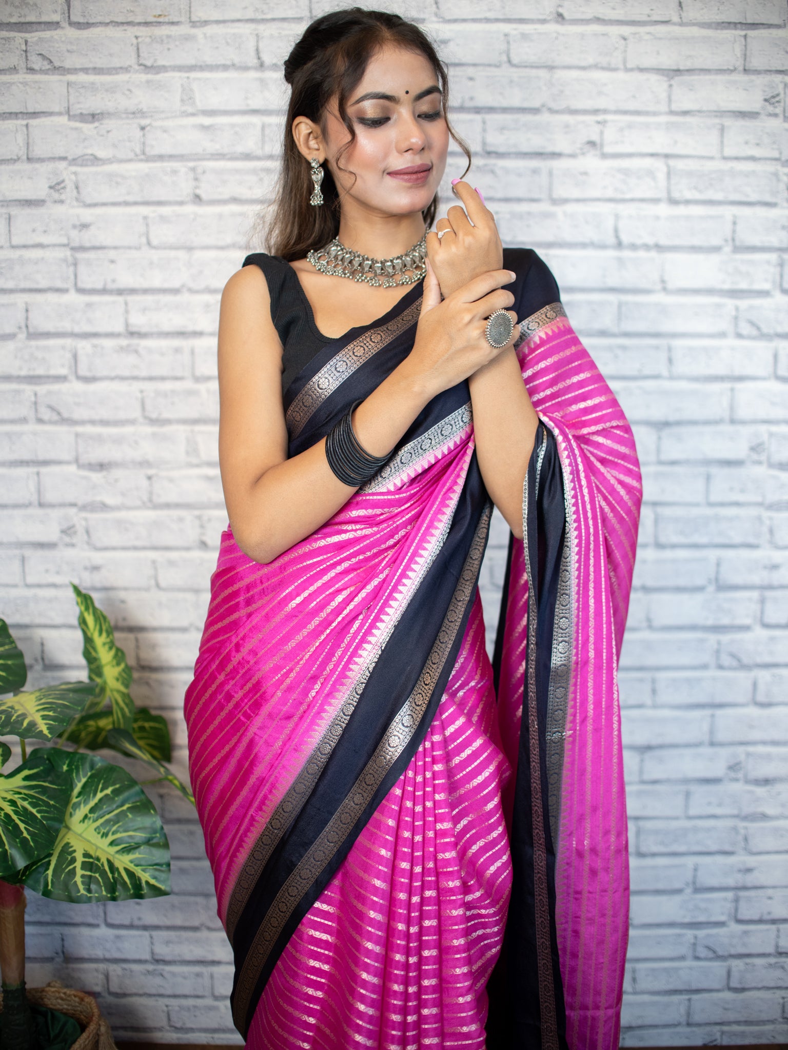 Banarasi Cotton Silk Saree with Satin Contrast Border-Pink