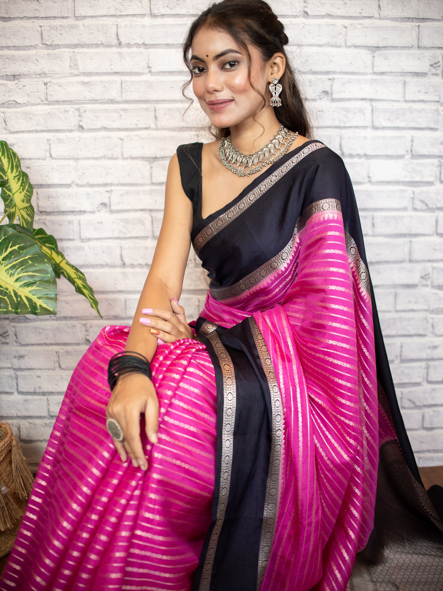 Banarasi Cotton Silk Saree with Satin Contrast Border-Pink