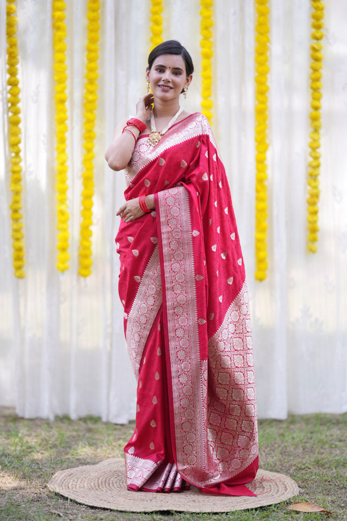 Banarasi Art Katan Silk Saree With Zari Buti Weaving & Tanchoi Weaving-Red