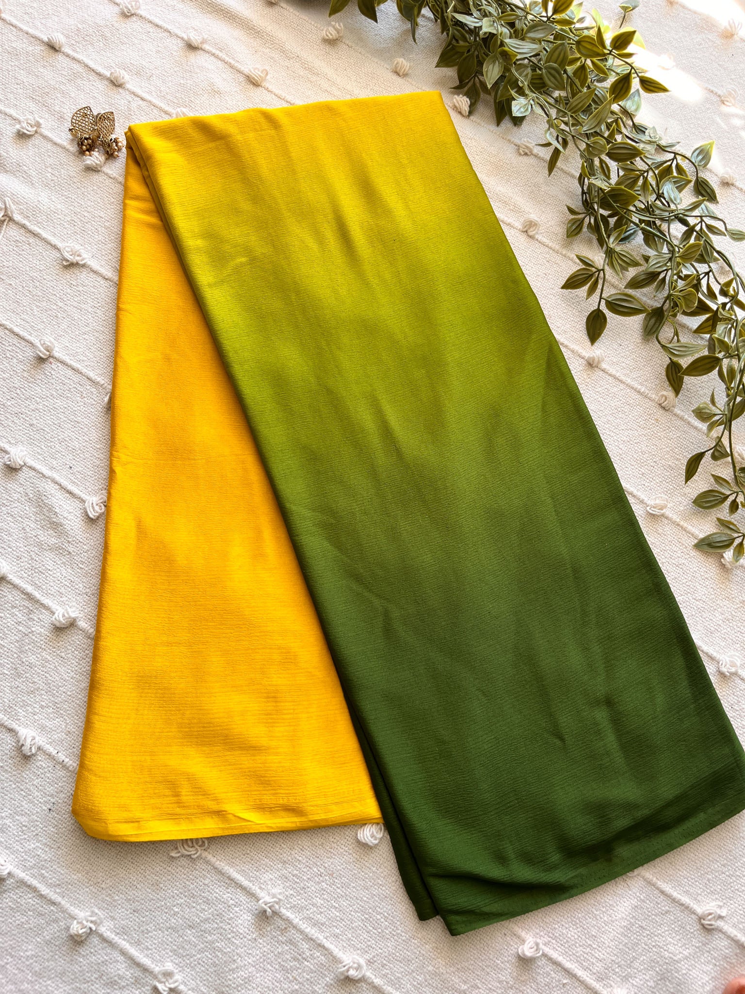 Shaded Chiffon Saree- Green & Yellow