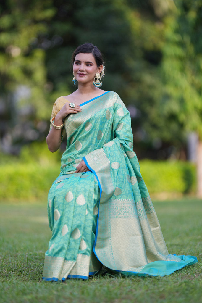 Banarasi Art Katan Silk Saree With Zari Buta Weaving & Tanchoi Weaving-Sea Green