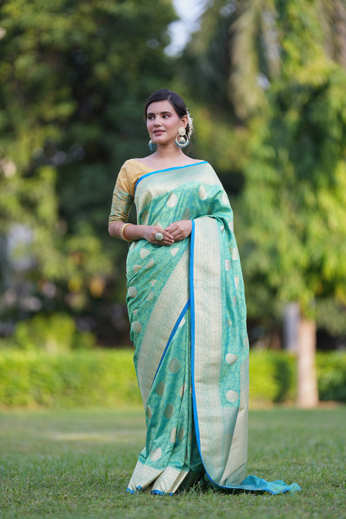 Banarasi Art Katan Silk Saree With Zari Buta Weaving & Tanchoi Weaving-Sea Green