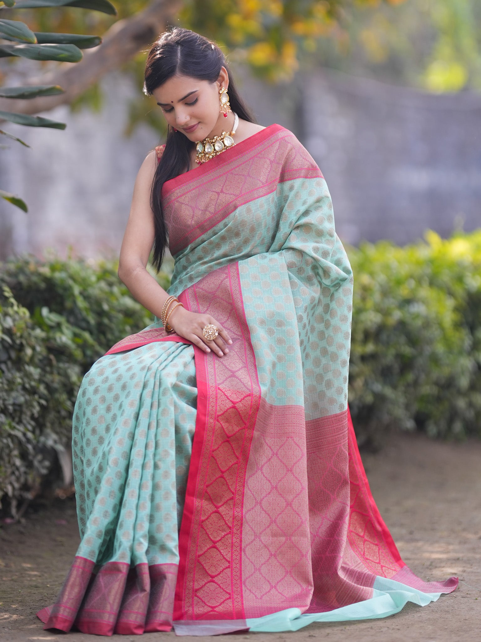 Banarasi Kota Check Saree With Contrast Border - Pastel Green