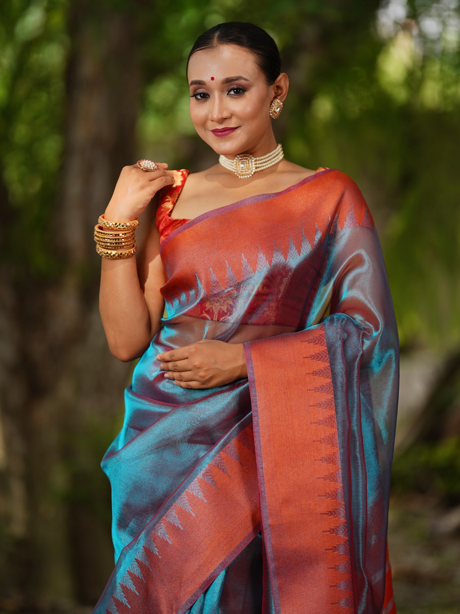 Banarasi Plain Shaded Tissue Saree With Zari Border - Blue