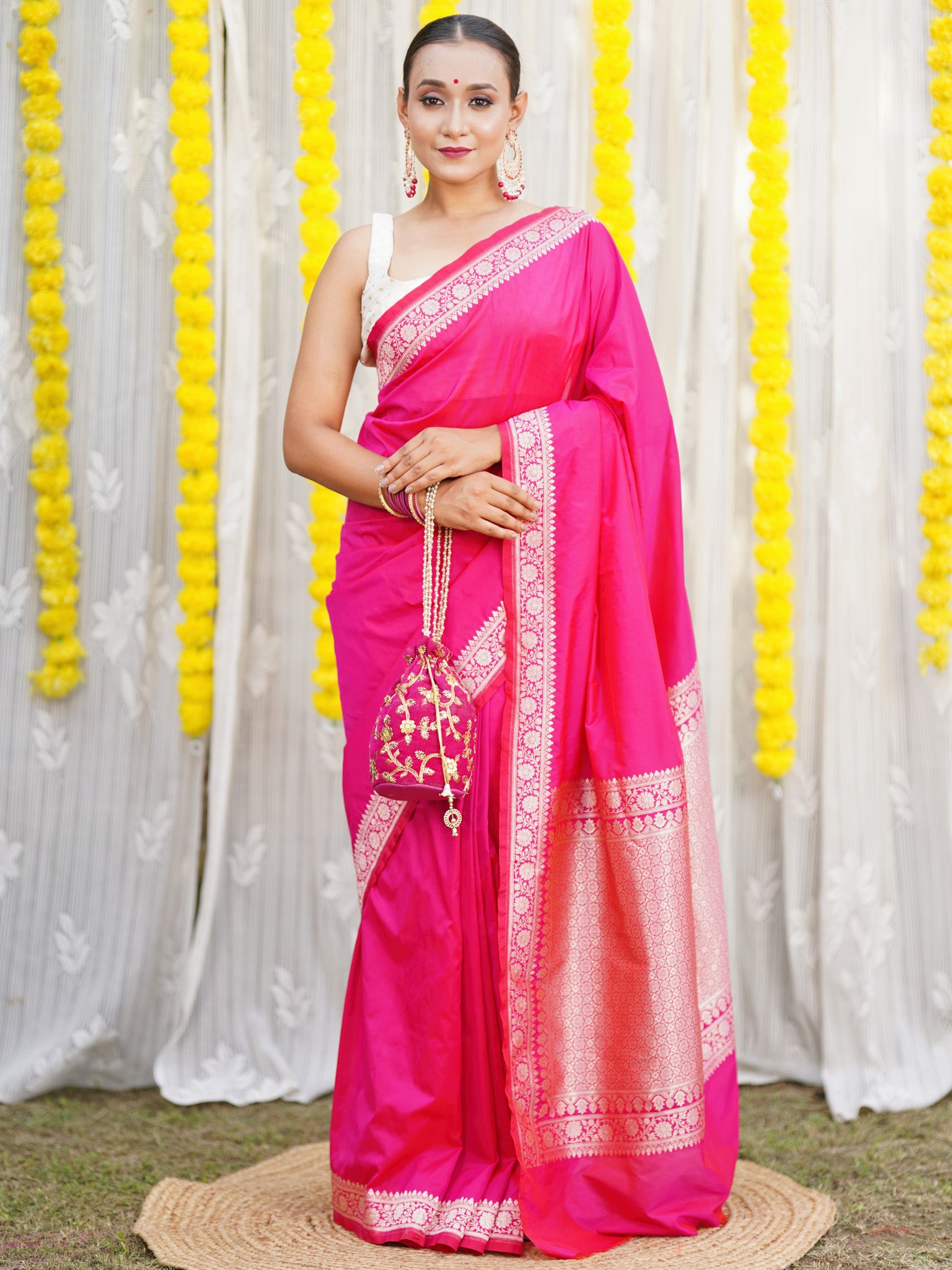 Banarasi Plain Semi Silk Saree With Zari Border - Pink