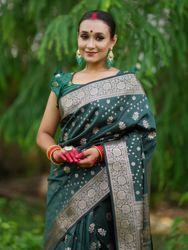 Banarasi Cotton Silk Saree With Zari Weaving & Border - Green