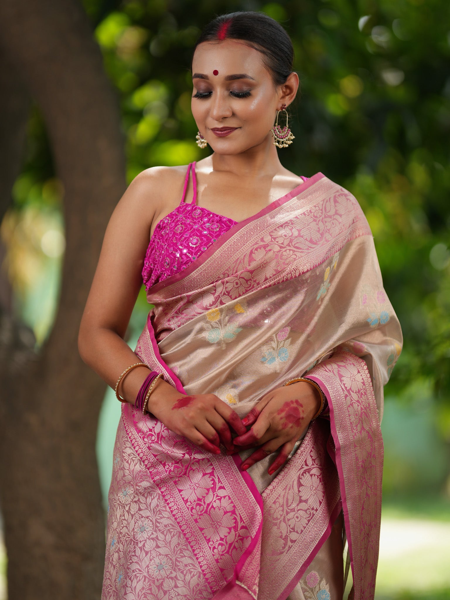 Banarasi Tissue Saree With Silver Zari & Contrast Border - Grey