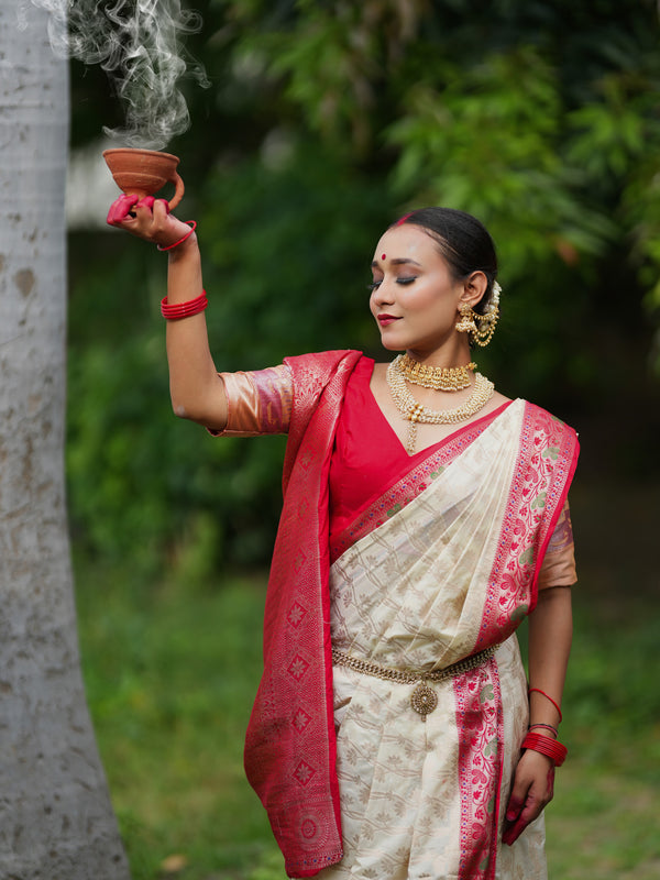 Banarasi Semi Silk Saree With Contrast Border-Off White & Red